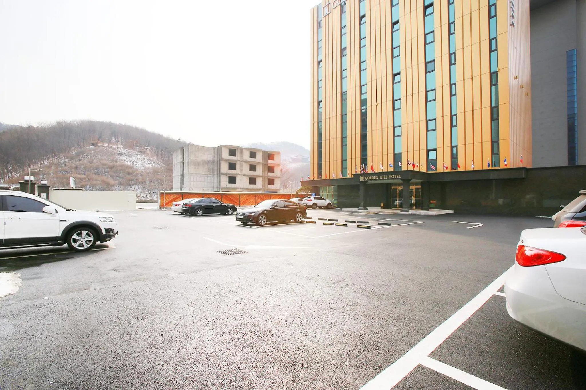 Property building in Paju Golden Hill