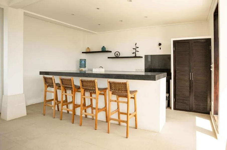 Kitchen or kitchenette in Echo Beach Duo