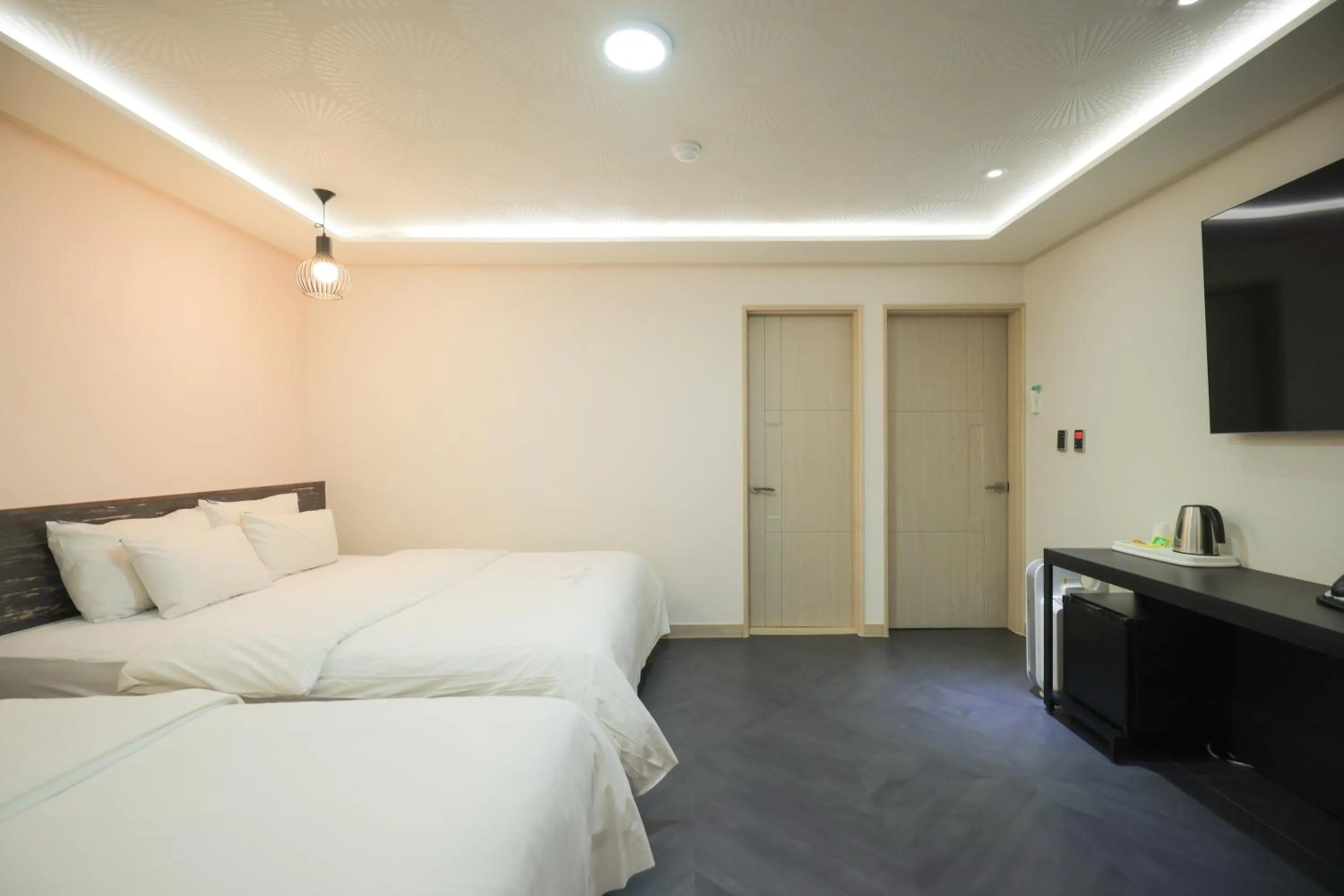 Bed in VIP Hotel Mokpo