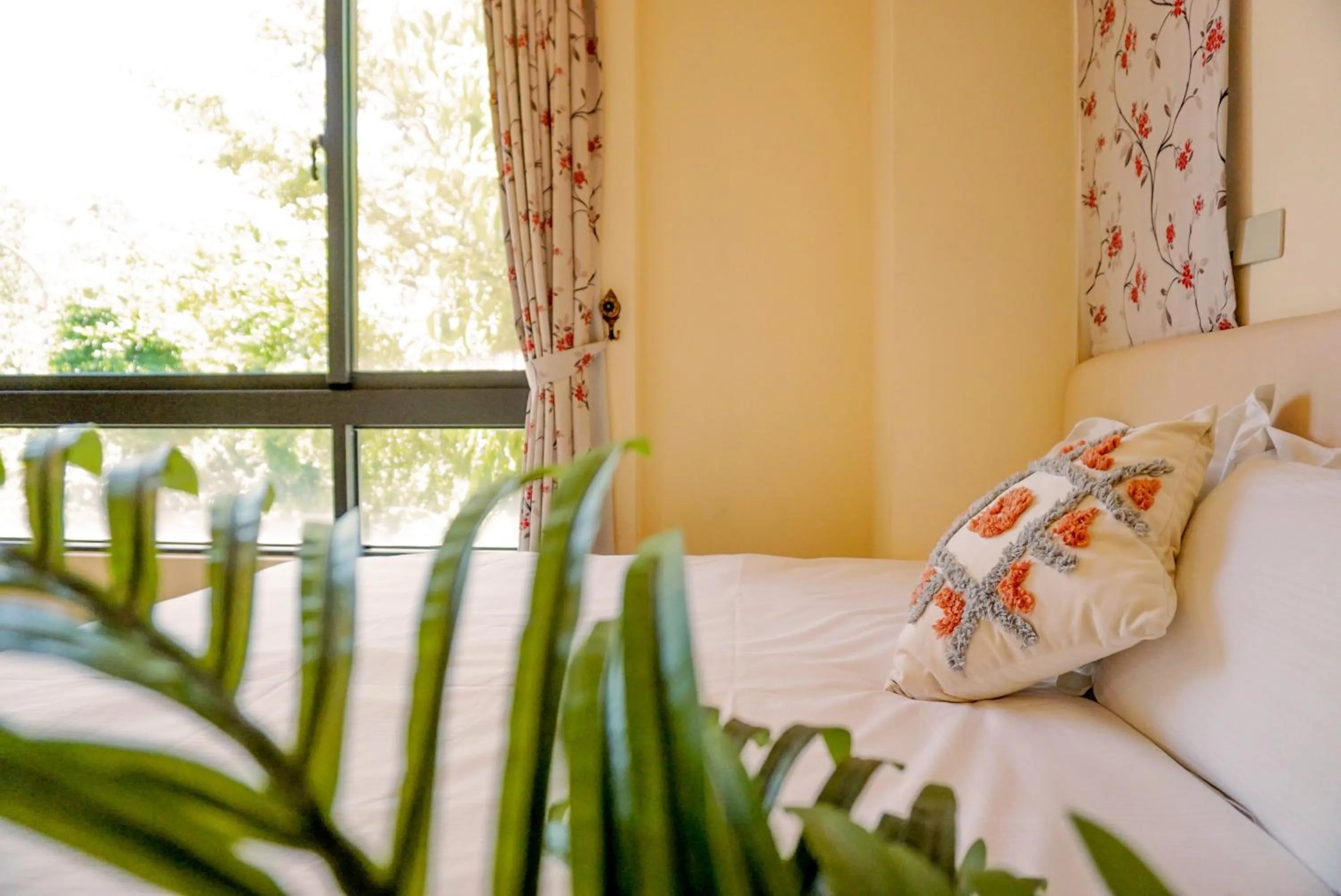 Quadruple Room with Mountain View in Pottery Flower B&B