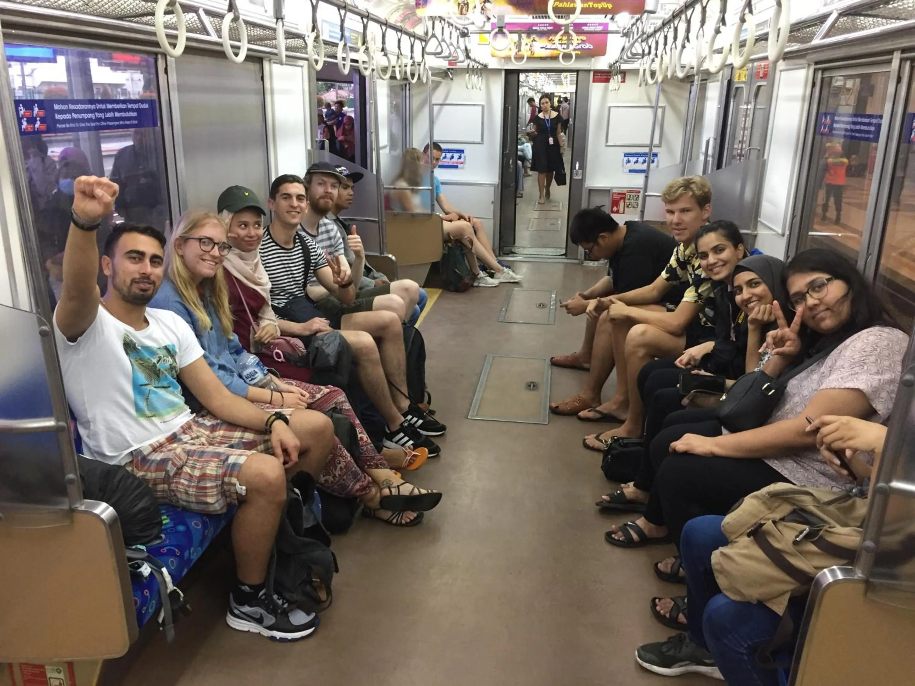 Wonderloft Hostel Kota Tua