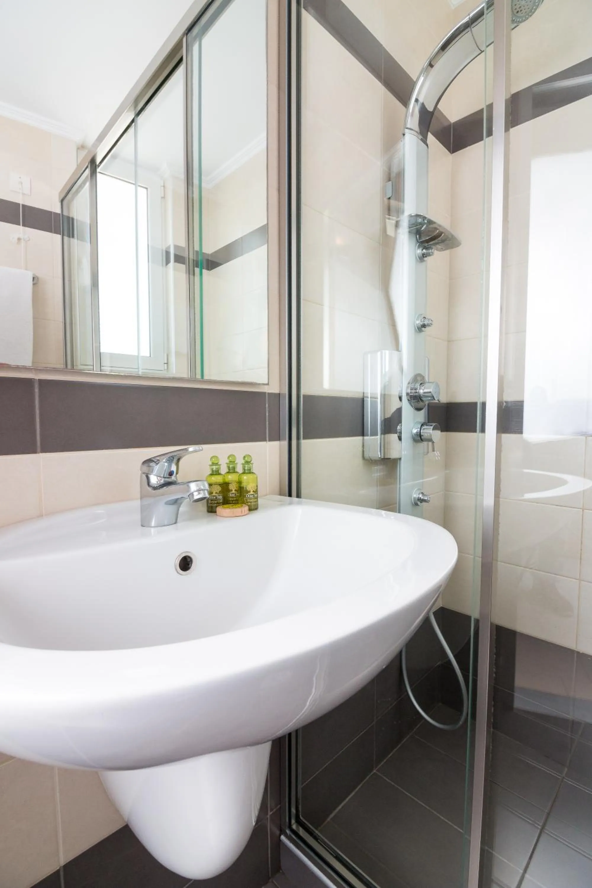 Shower in Christina Beach Hotel