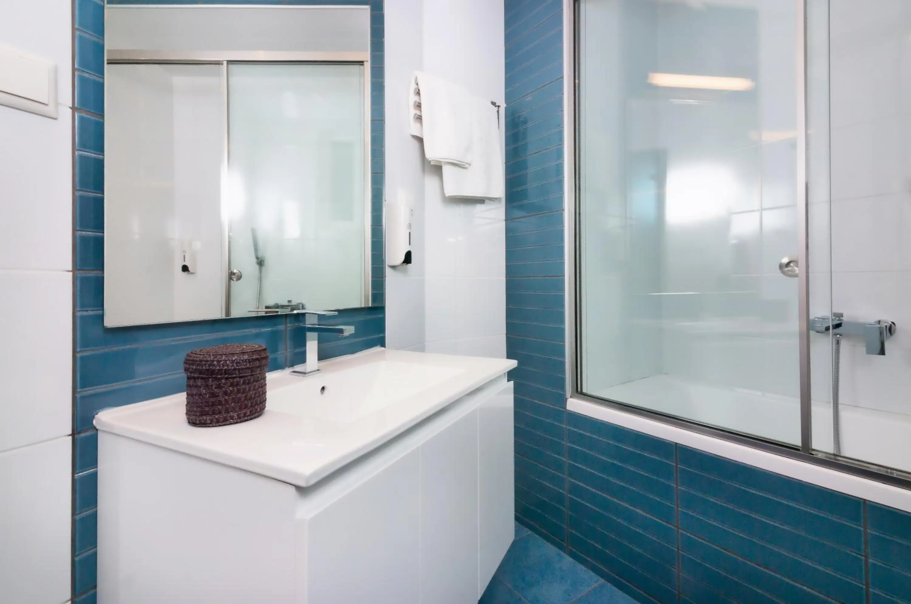 Shower in Christina Beach Hotel