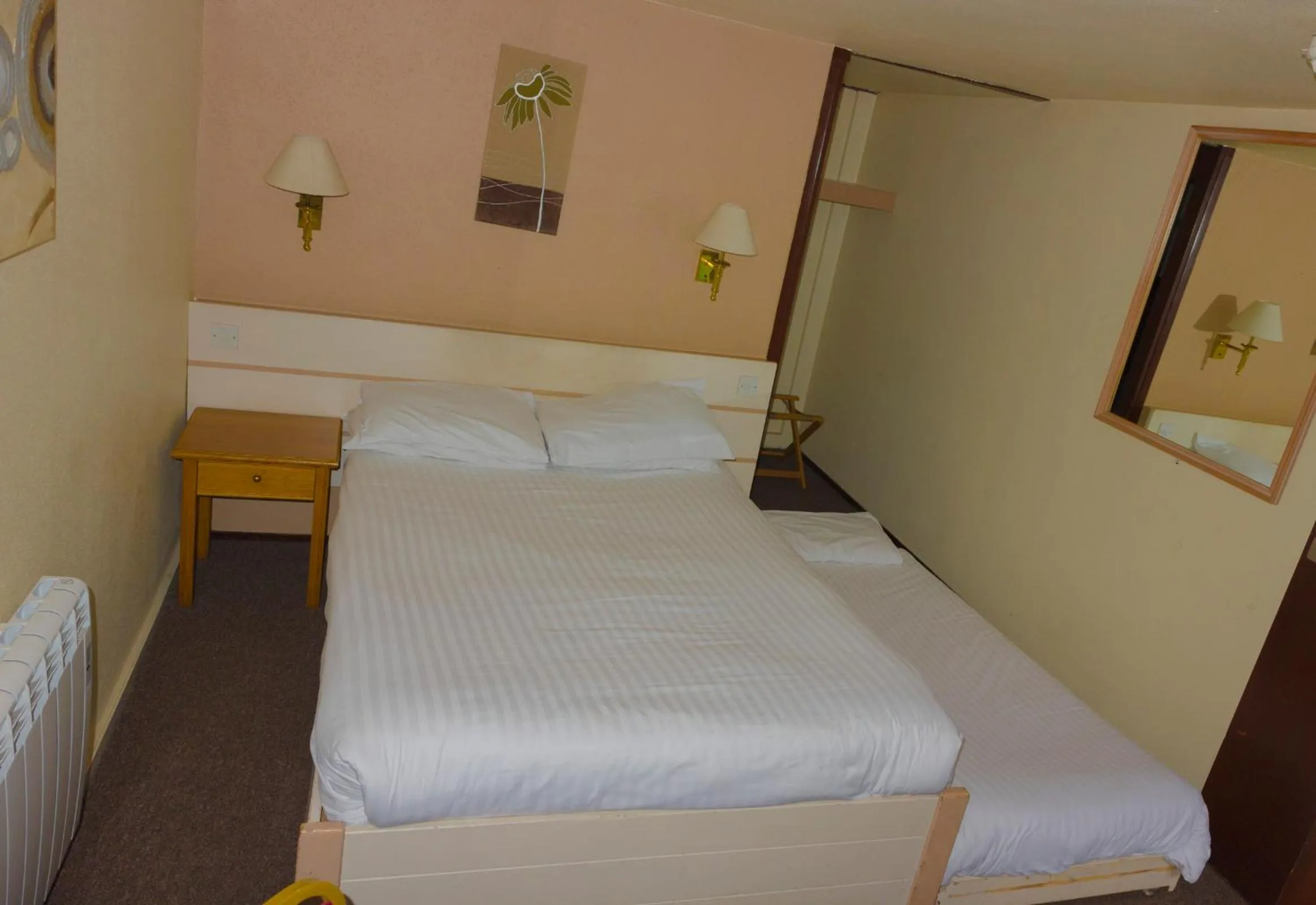 Bedroom, Bed in Primelodge Rotherham