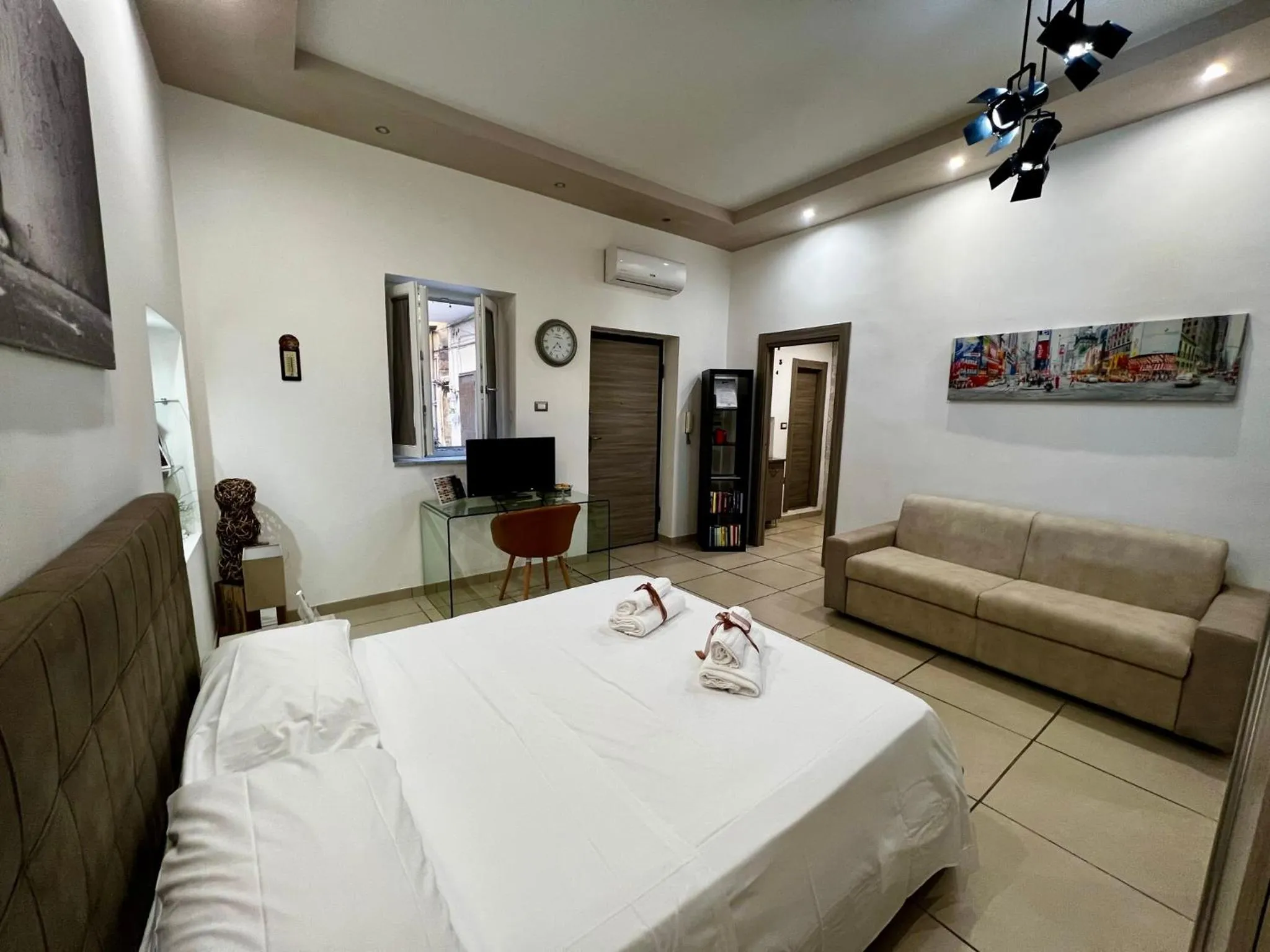 Photo of the whole room in SantAntida Bed and Breakfast