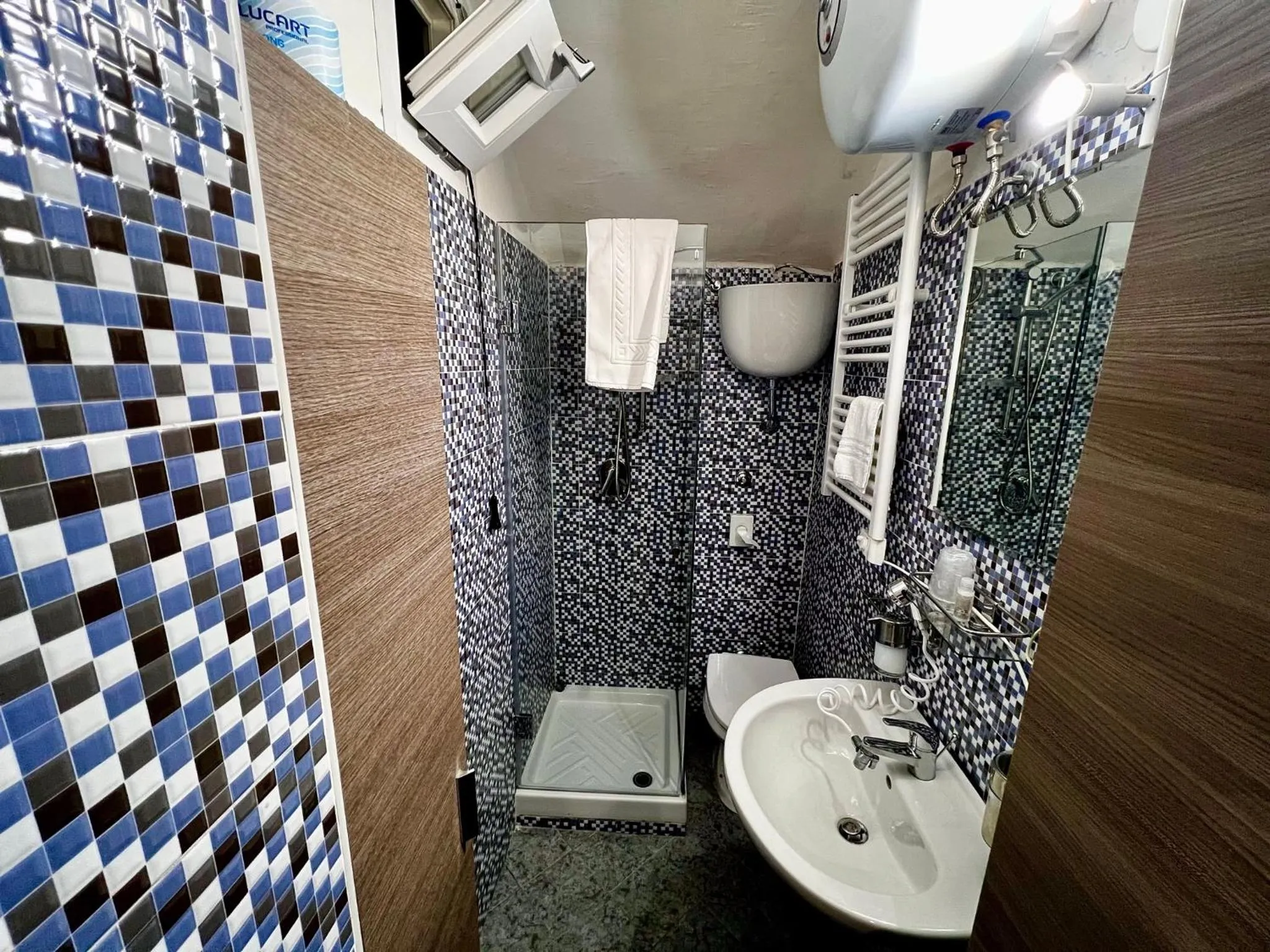 Bathroom in SantAntida Bed and Breakfast