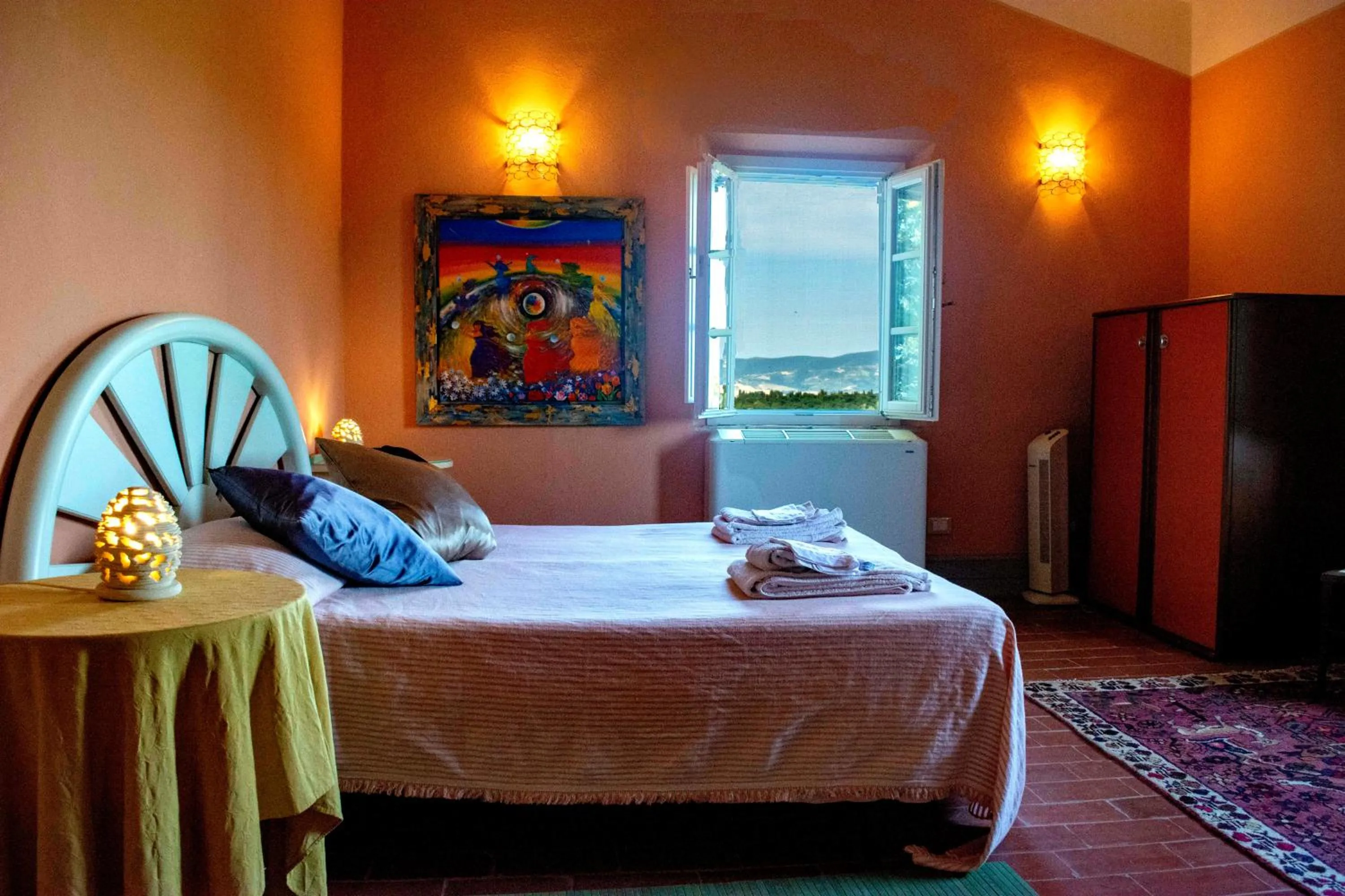 Photo of the whole room, Bed in BB Gli Aristogatti