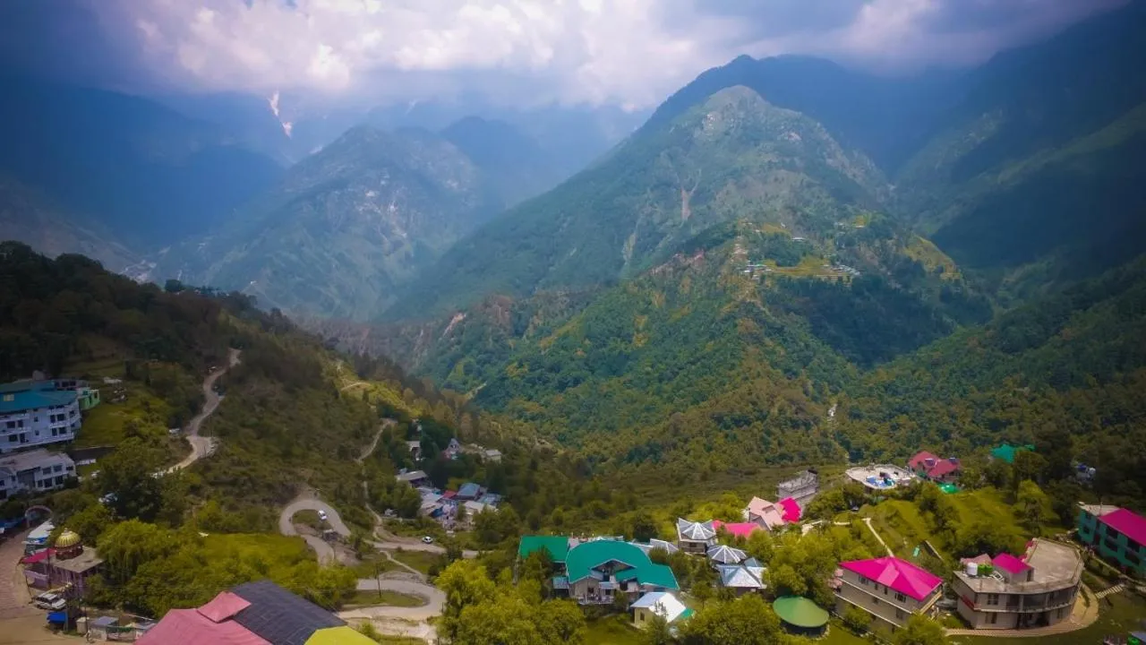 Mountain view in Hotel Udechee Huts, McLeod Ganj