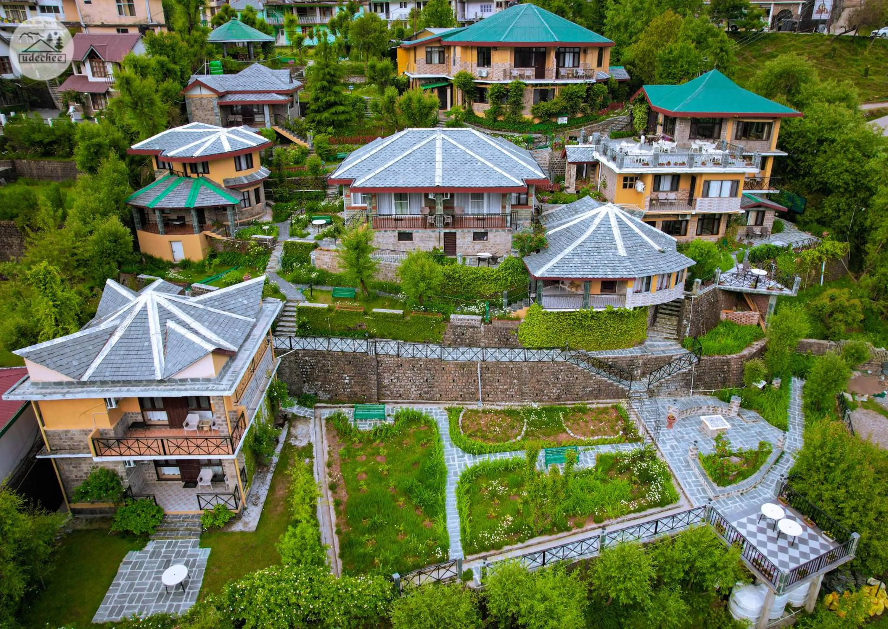 Hotel Udechee Huts, McLeod Ganj