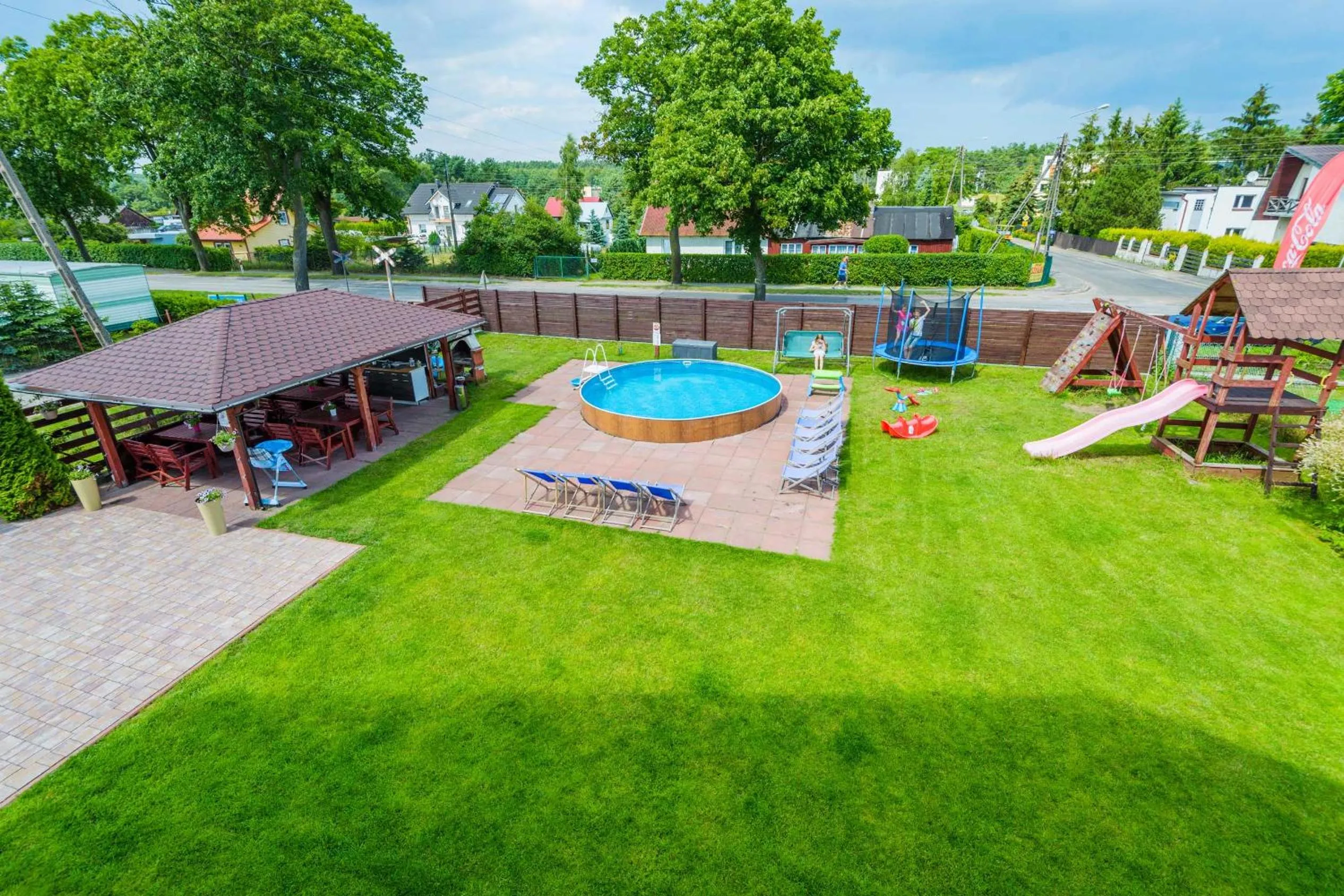 Property building in Omega Jantar