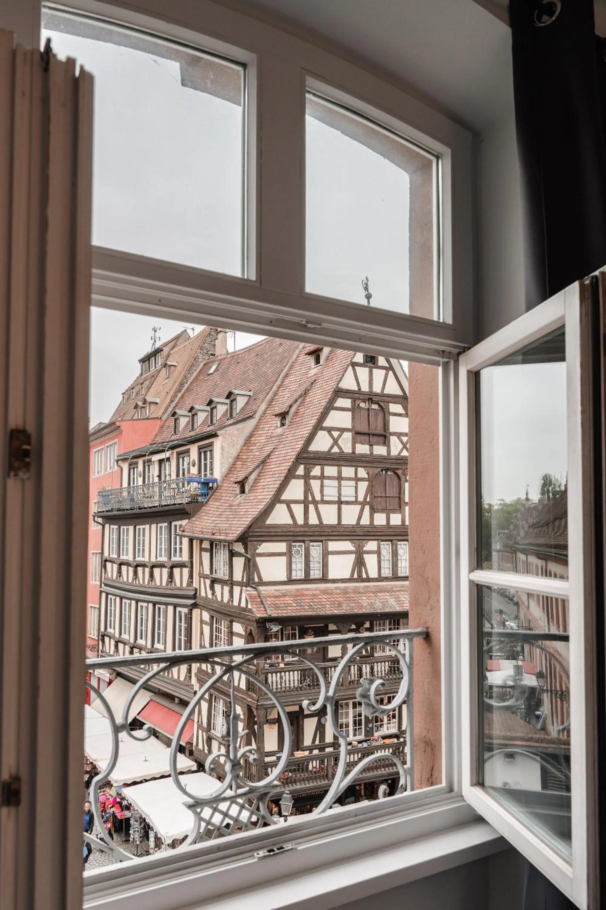 City view in Hotel des Arts - Centre Cathédrale