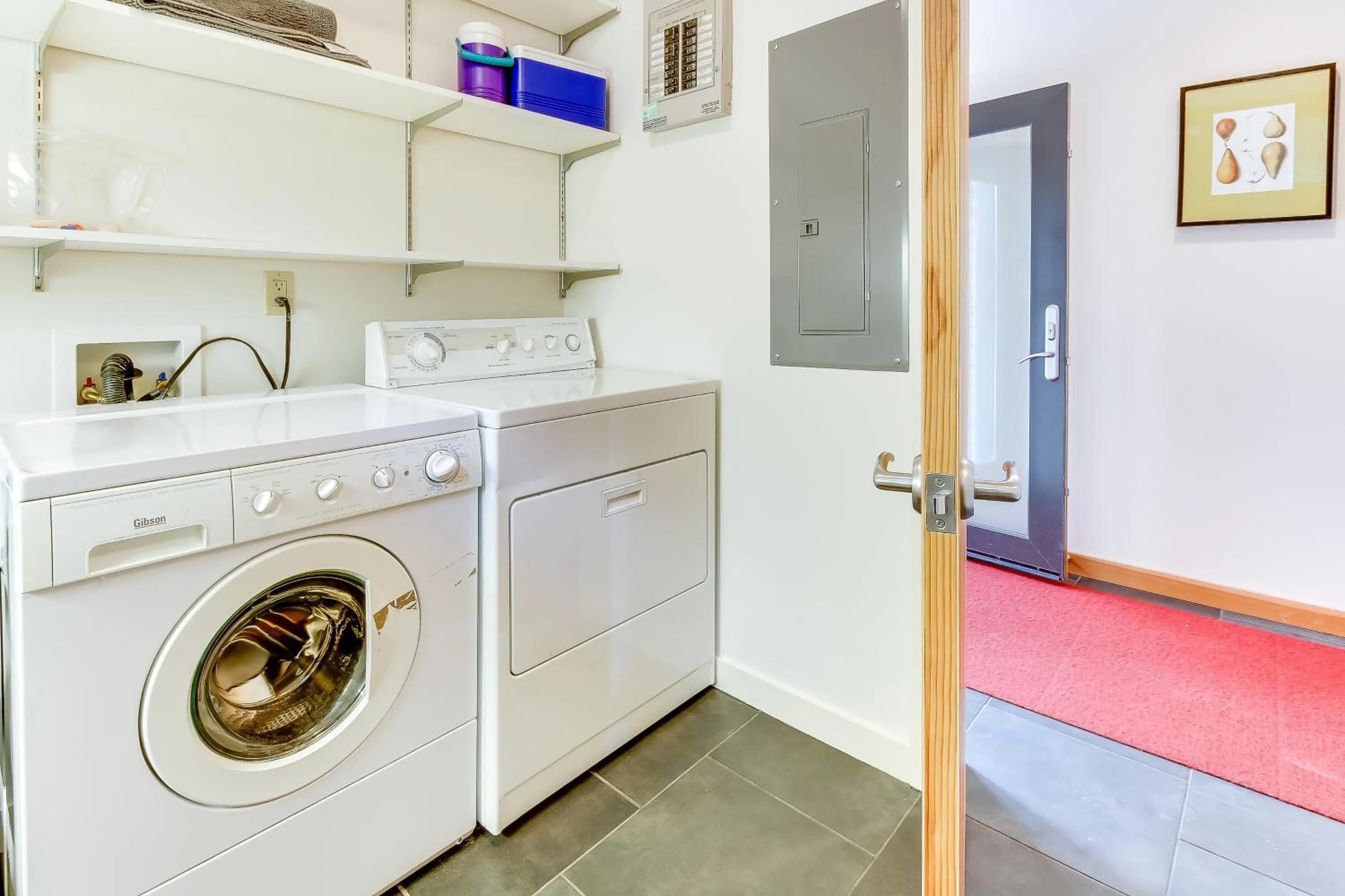 Fidalgo Island Waterfront Stunner