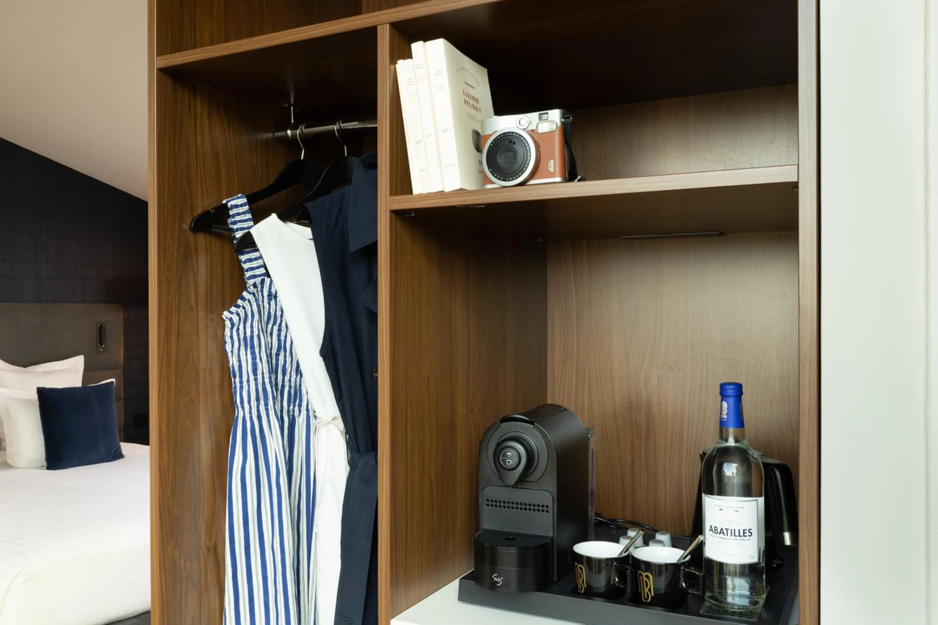 Bed in Hôtel La Maison Bord'eaux