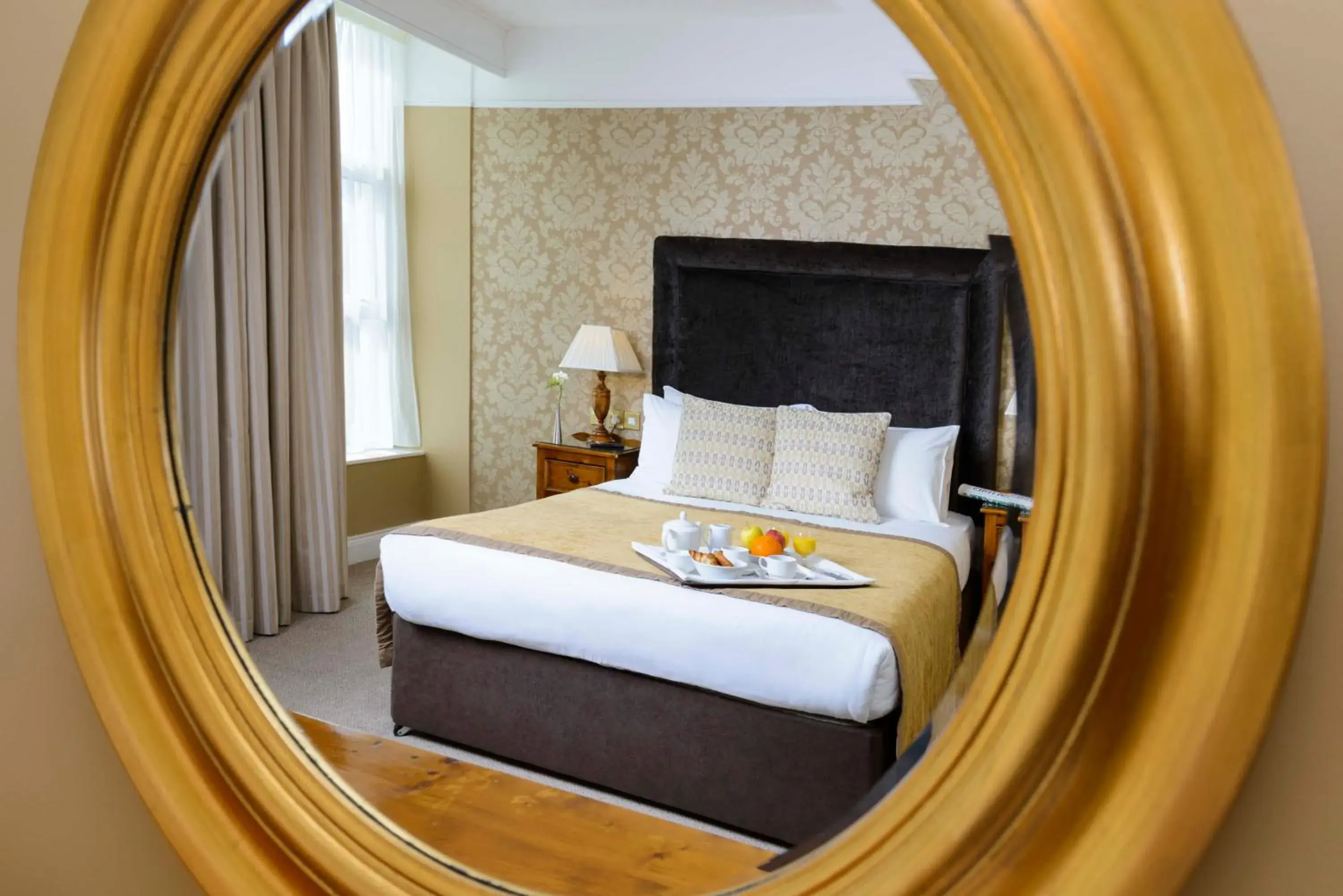 Double or Twin Room in The Lake Hotel Double or Twin Room in The Lake Hotel