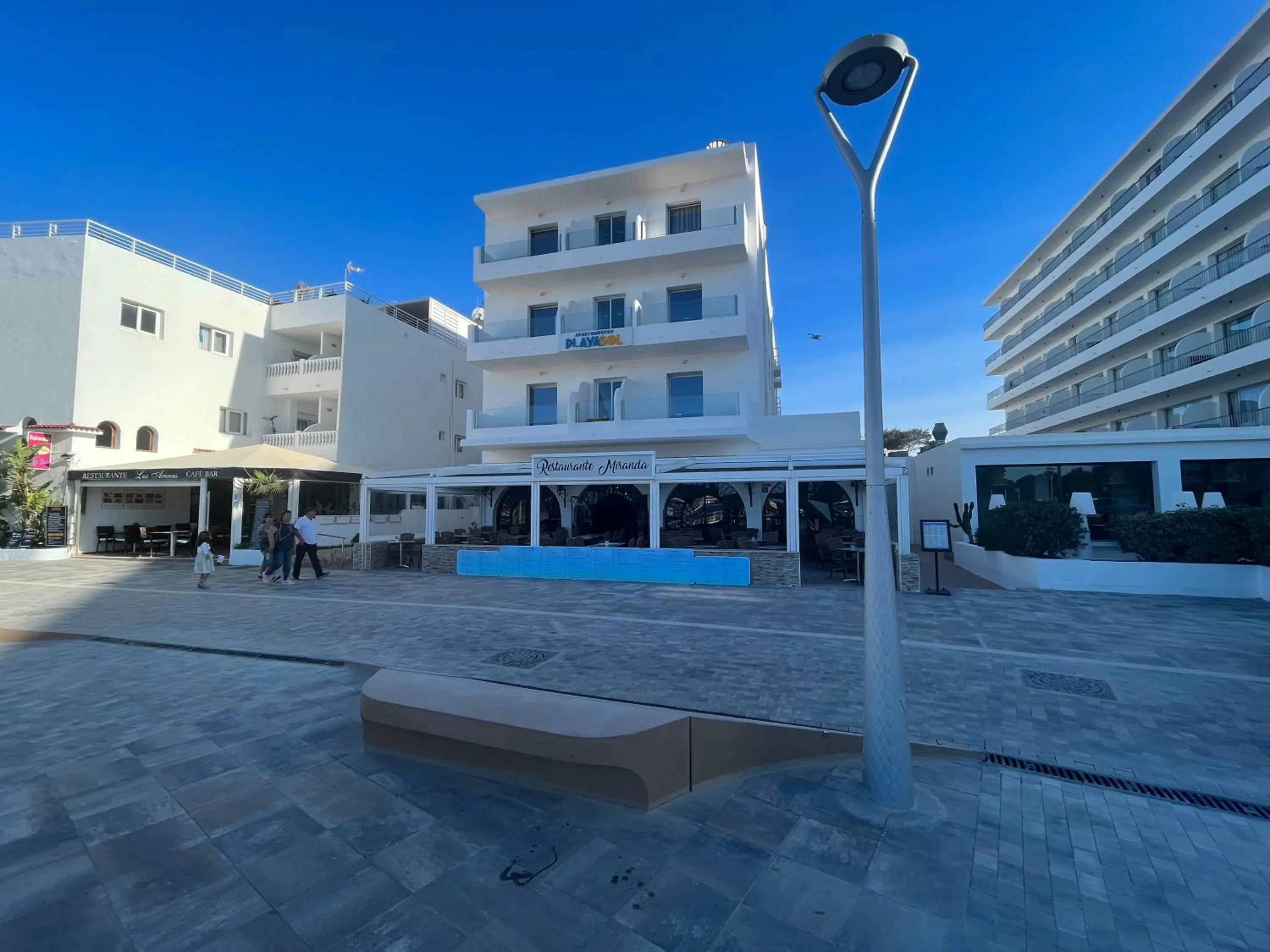 Property building in Apartamentos Playa Sol