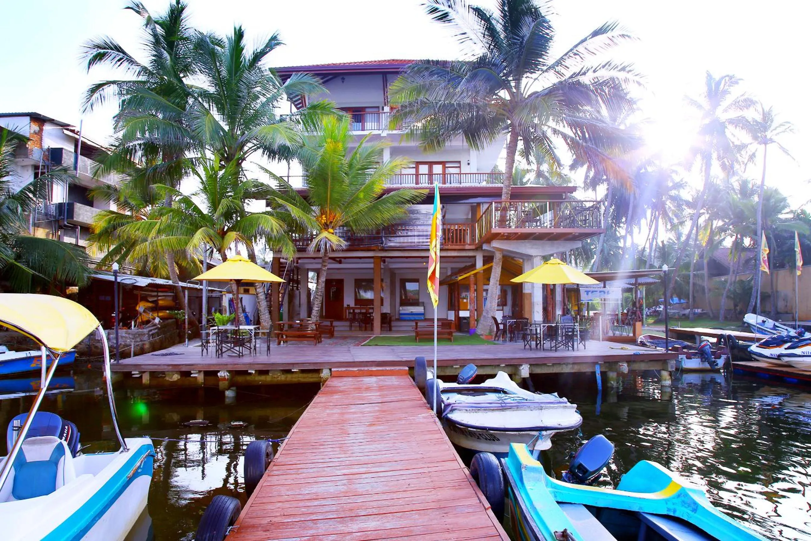 Property building in Malu Banna