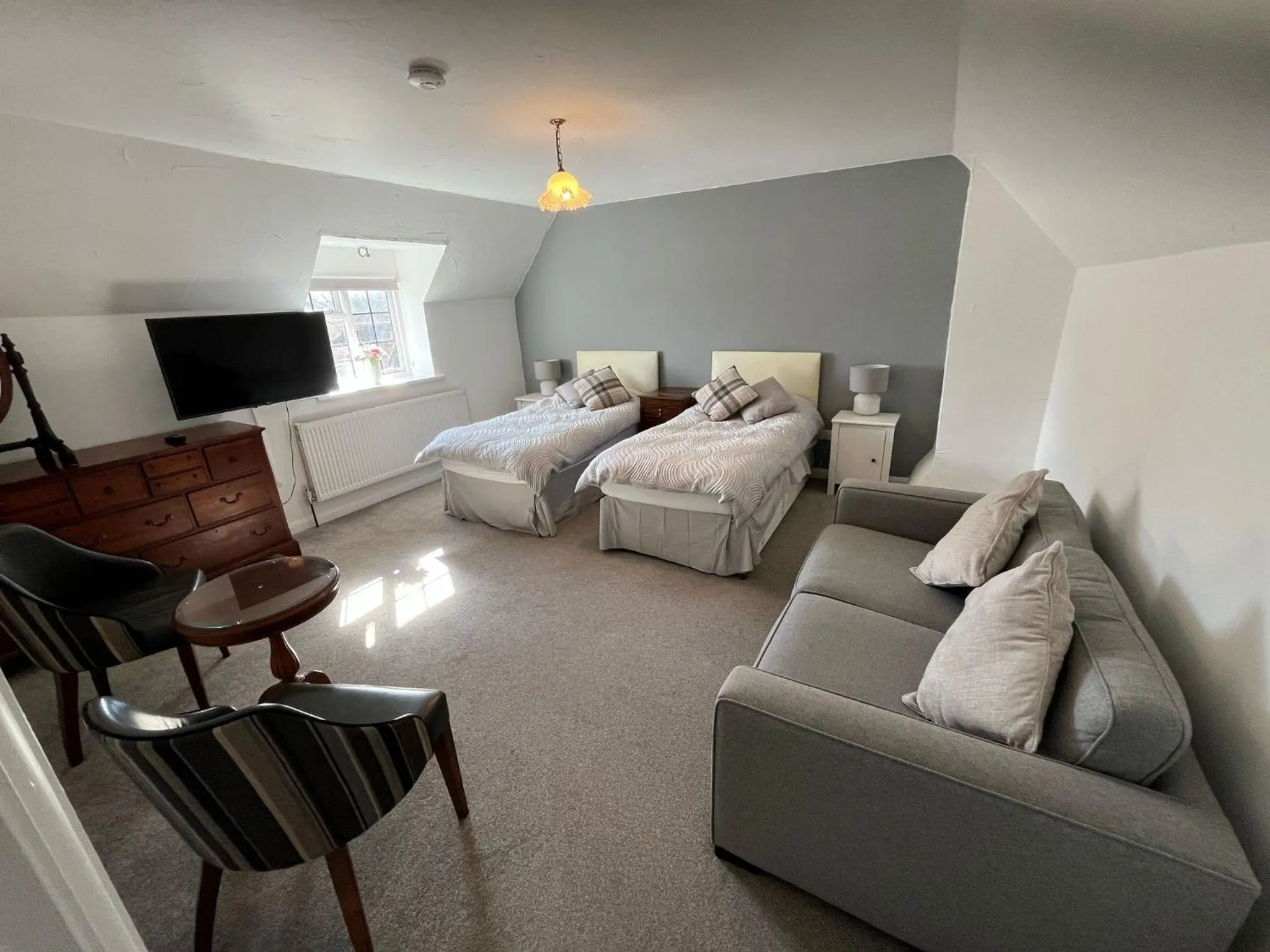 Bed in Old Selden Farm B&B