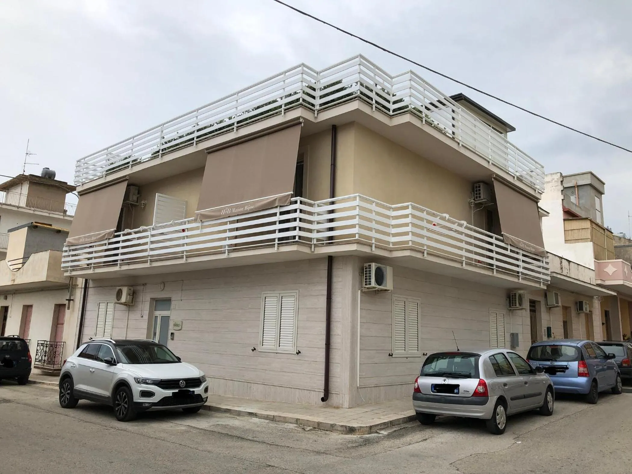 Property building in Maison Bijou B&B