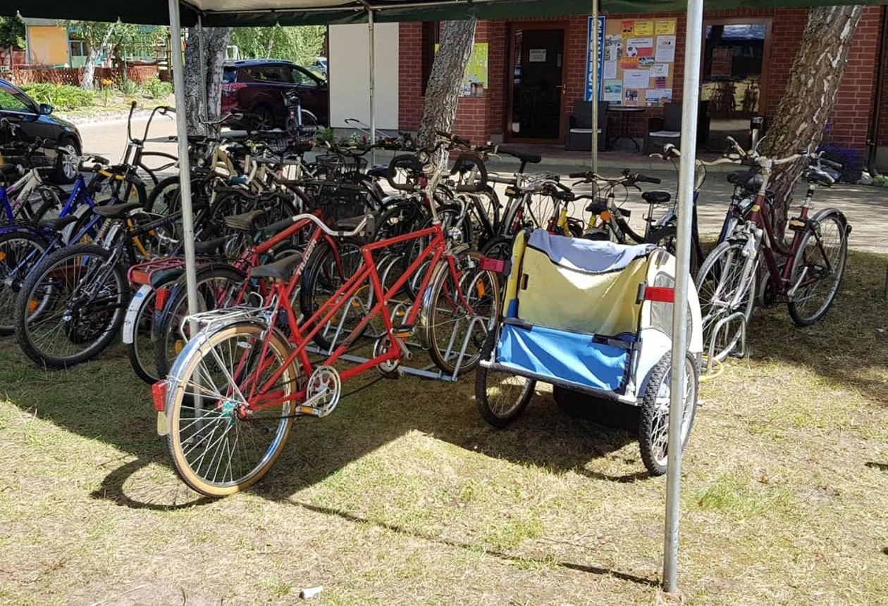 Cycling in O.W. Krakus II - Domki i Pokoje