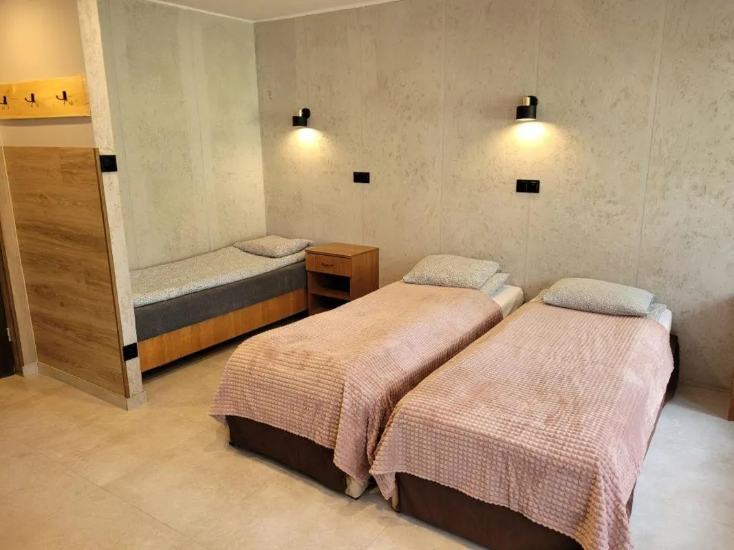 O.W. Krakus II - Domki i Pokoje