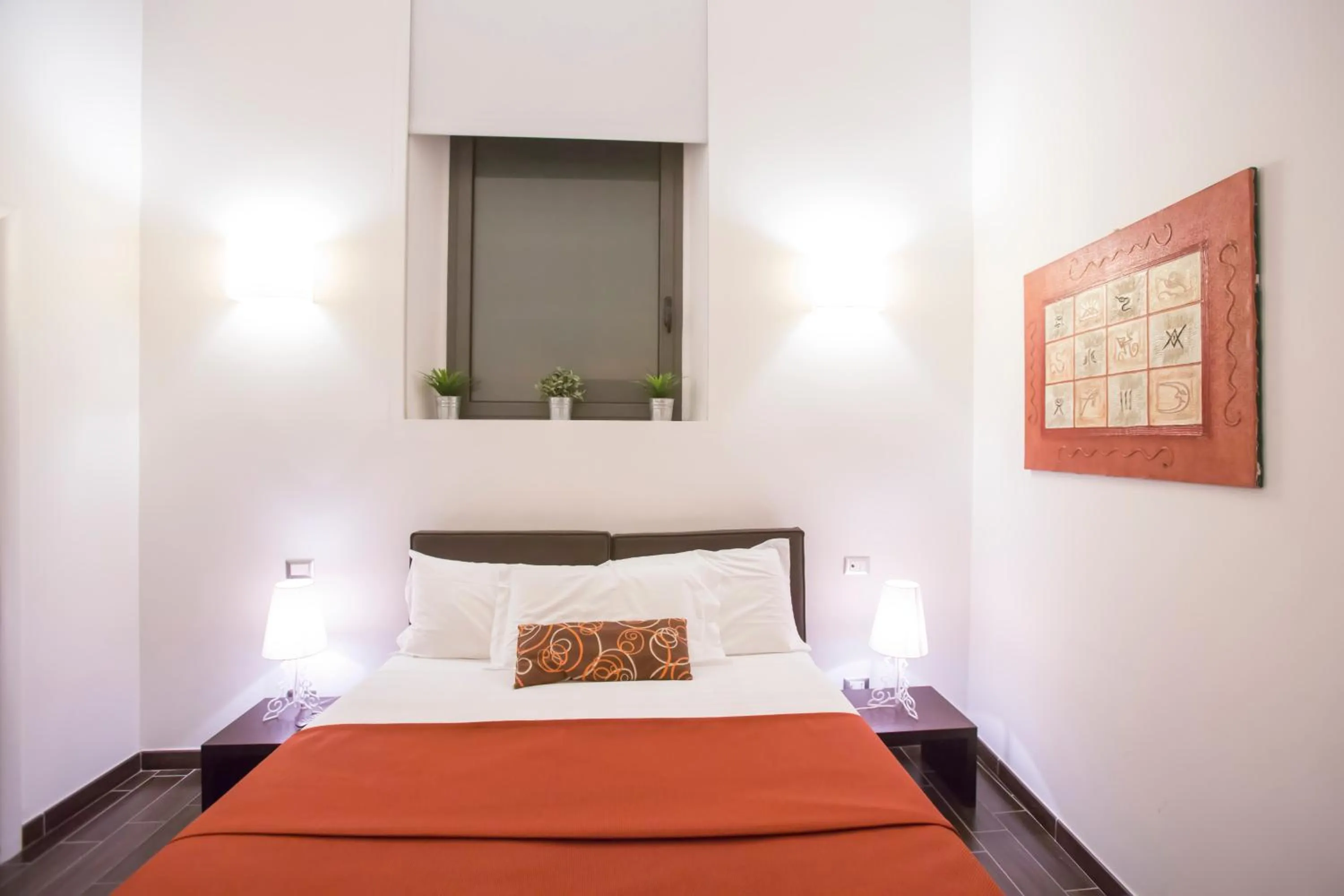 Photo of the whole room, Bed in Bbqueen