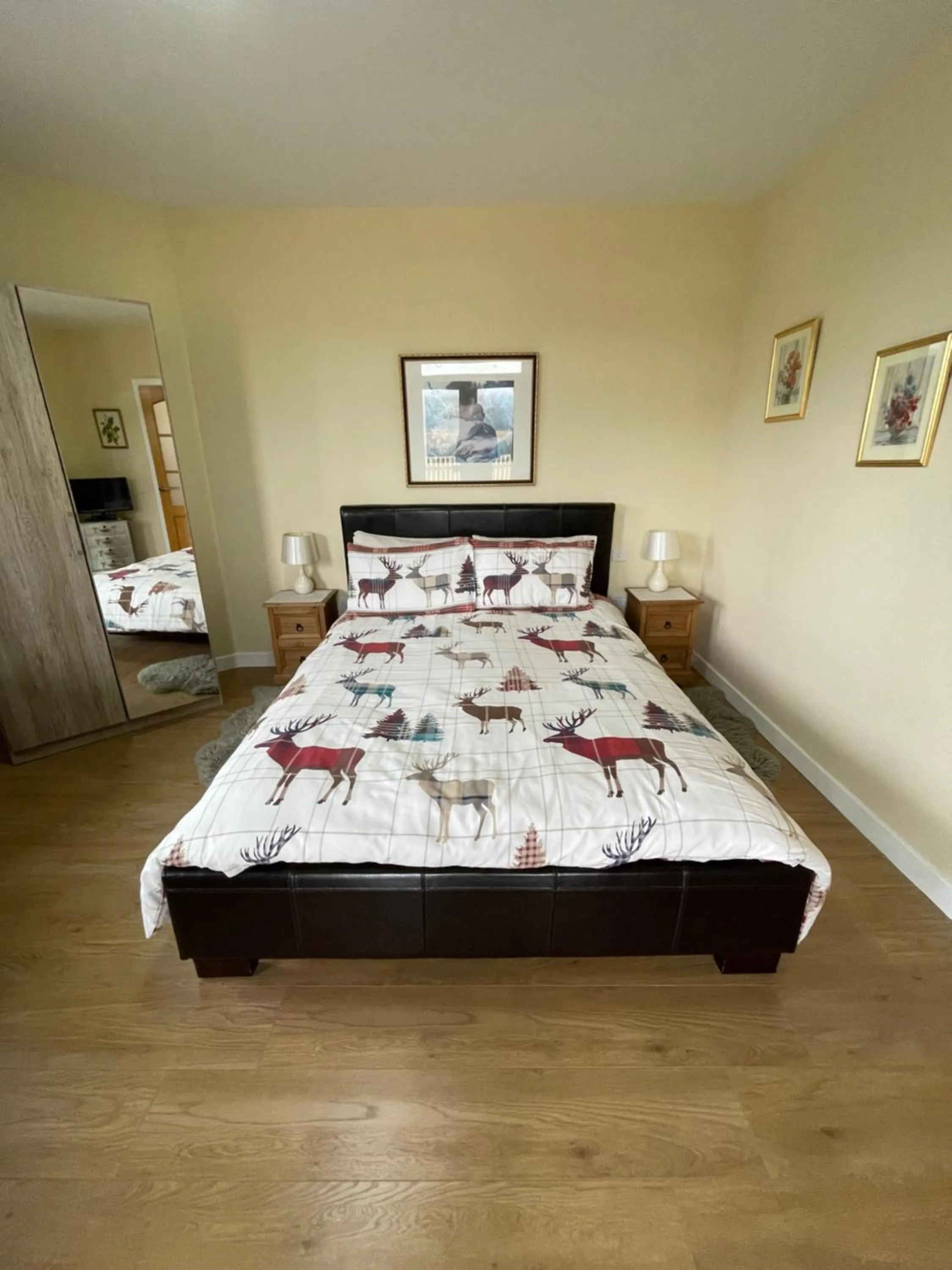 Bedroom, Bed in Doura Lodge