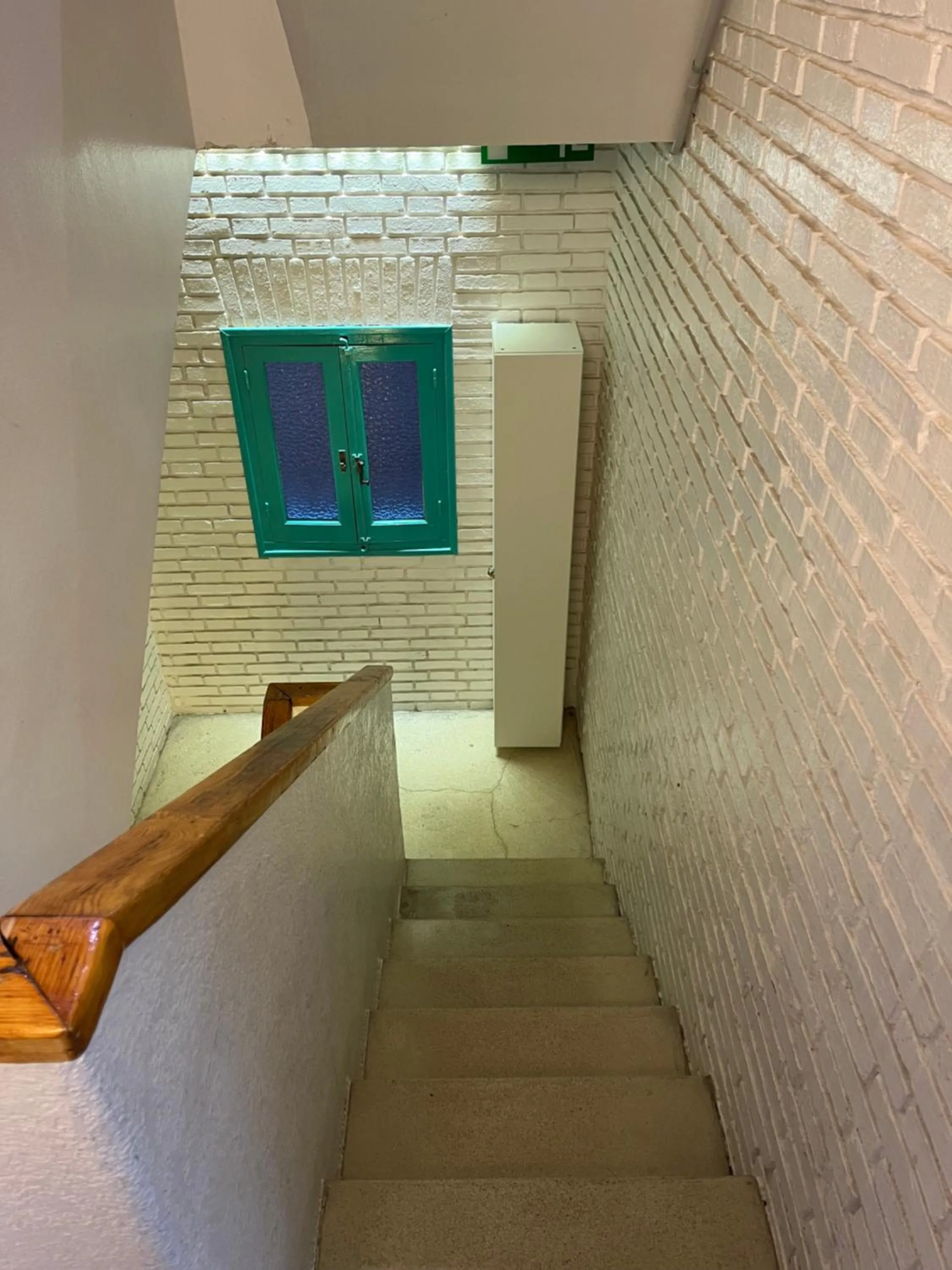 Property building in Casa de Huéspedes Almansa