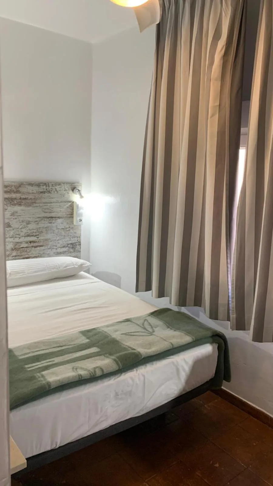 Bed in Casa de Huéspedes Almansa