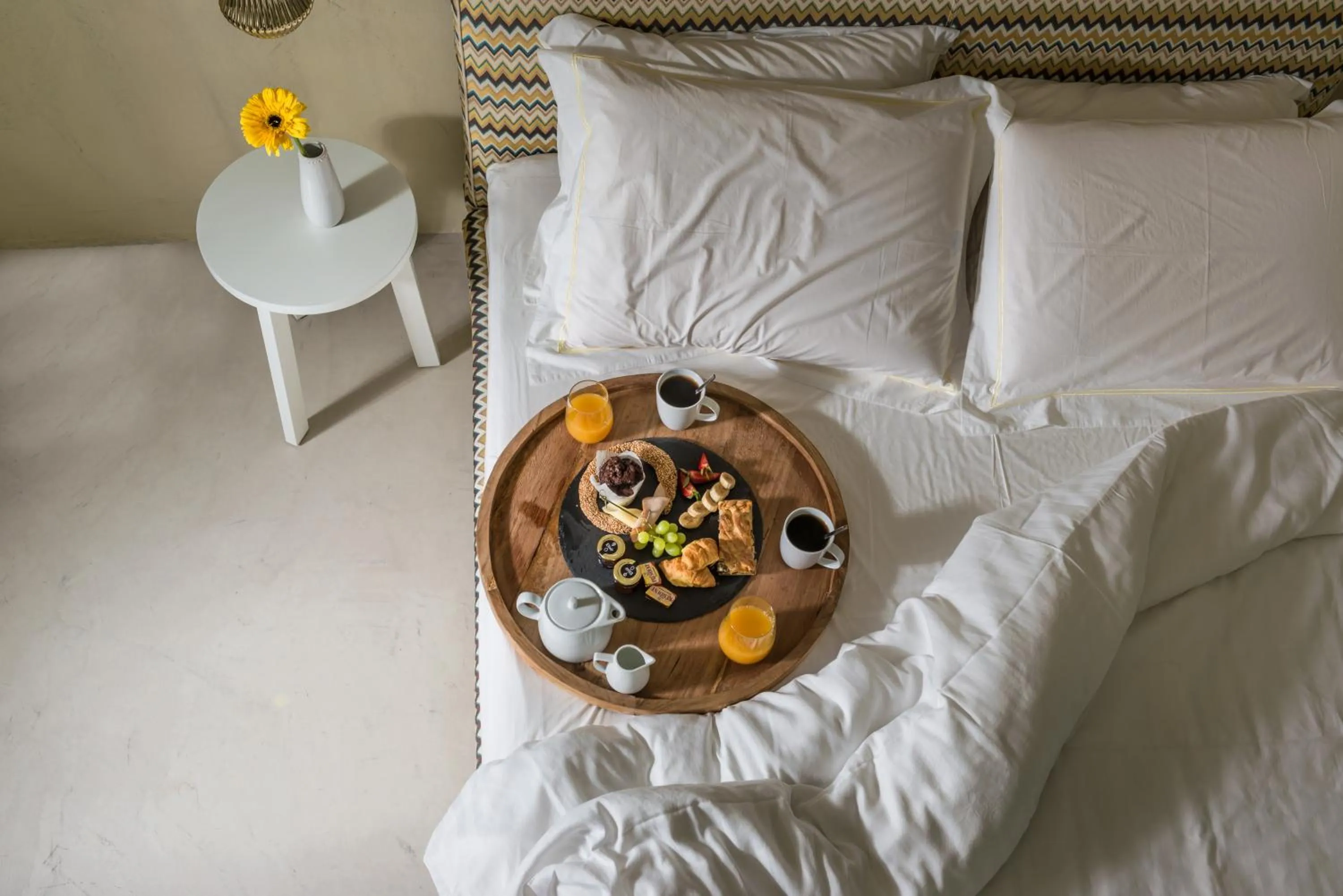 Continental breakfast, Bed in Mythical Blue Luxury Suites