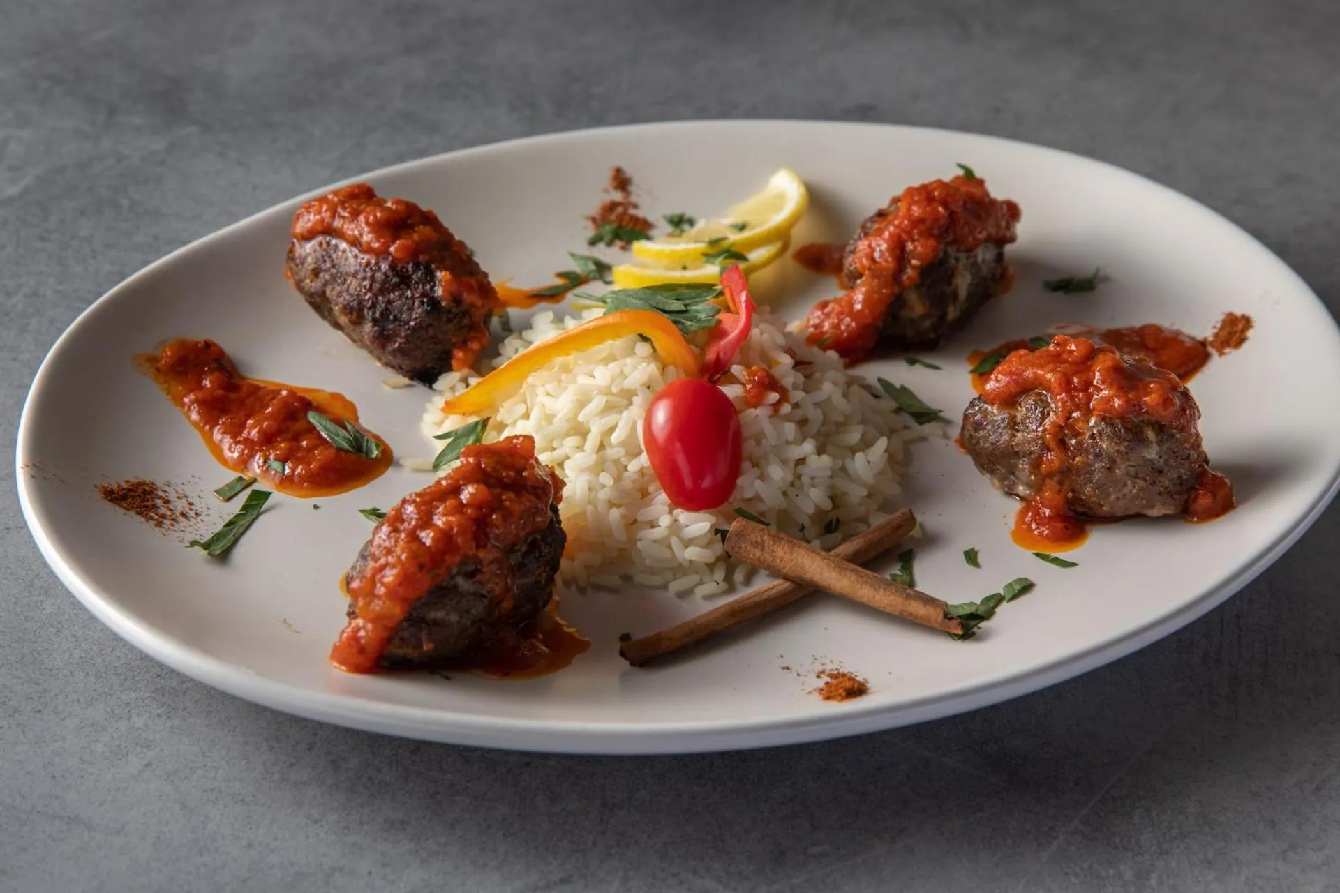 Restaurant/places to eat in Olympos Hotel