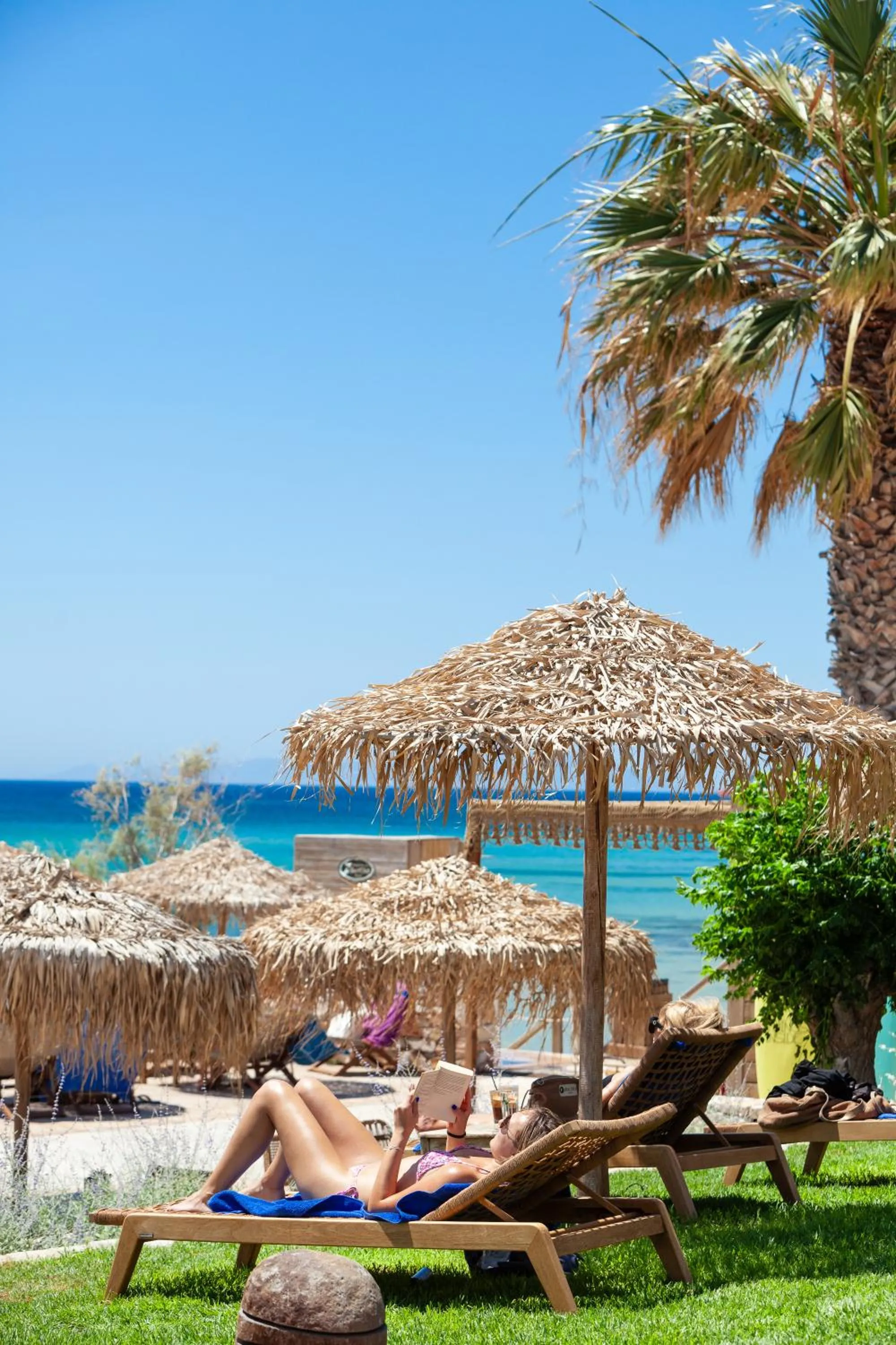 Property building in Golden Beach Hotel