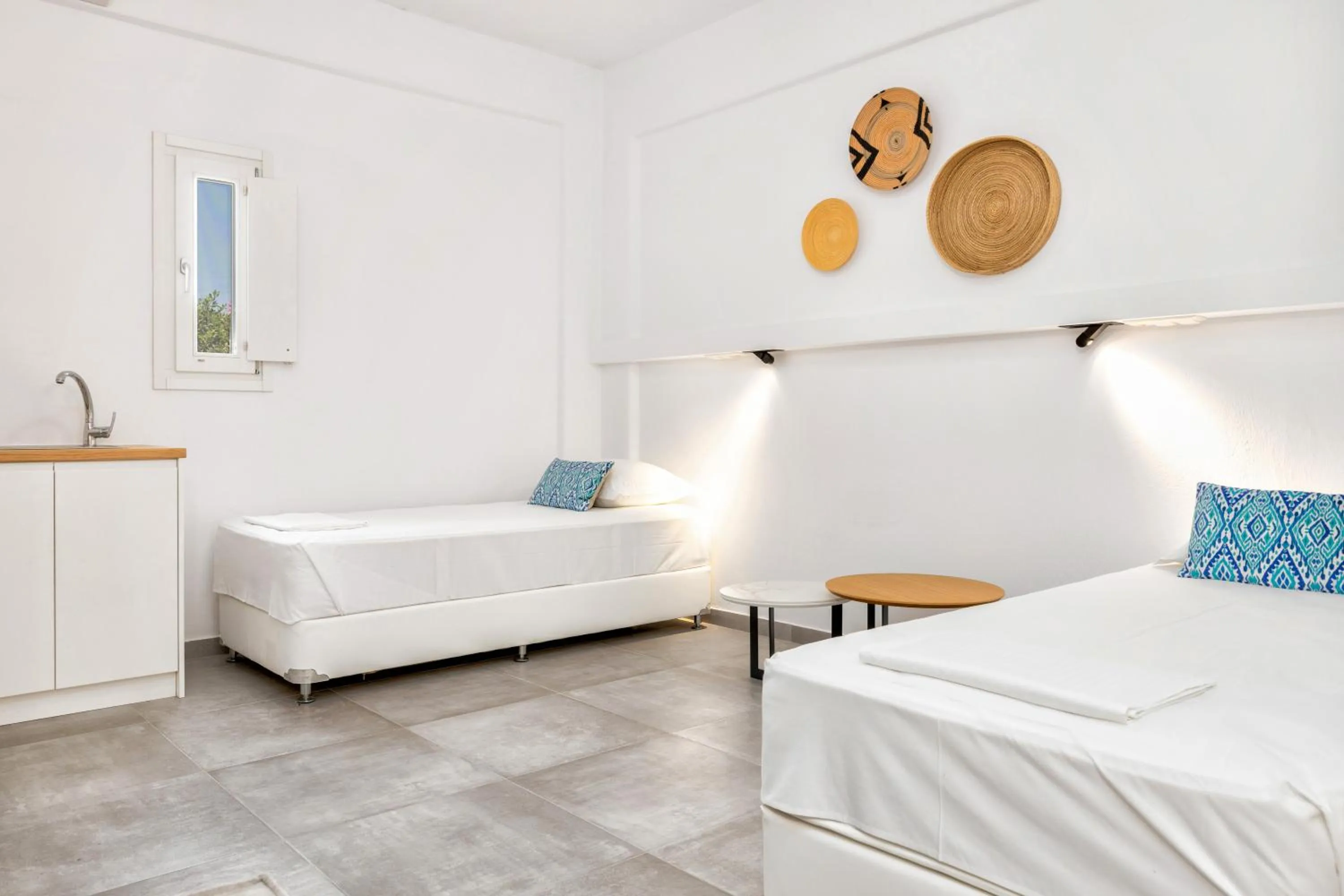 Photo of the whole room, Bed in Golden Beach Hotel