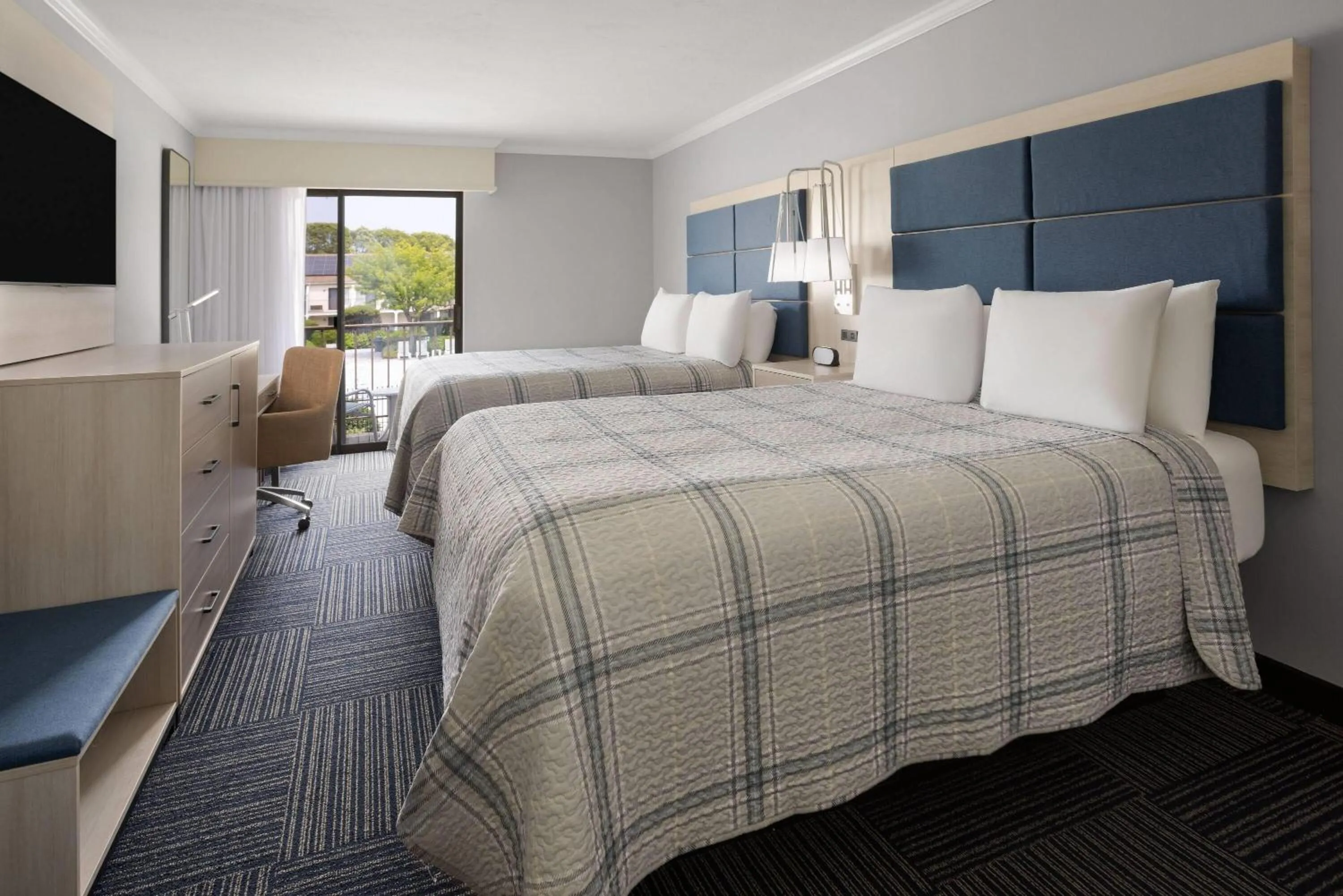 Photo of the whole room, Bed in All Seasons Resort, Trademark Collection by Wyndham