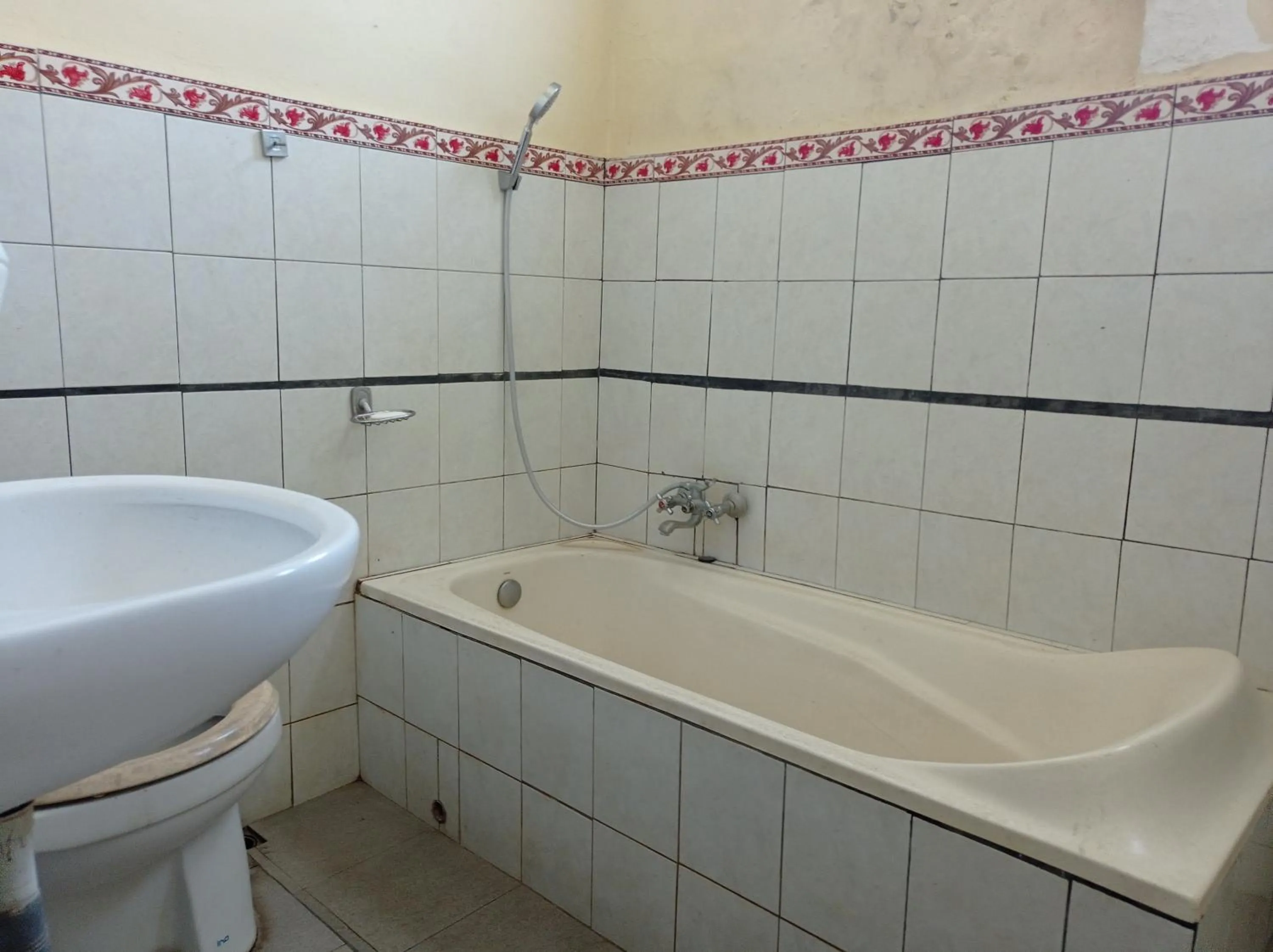 Hotel Mawar Sari Mitra RedDoorz