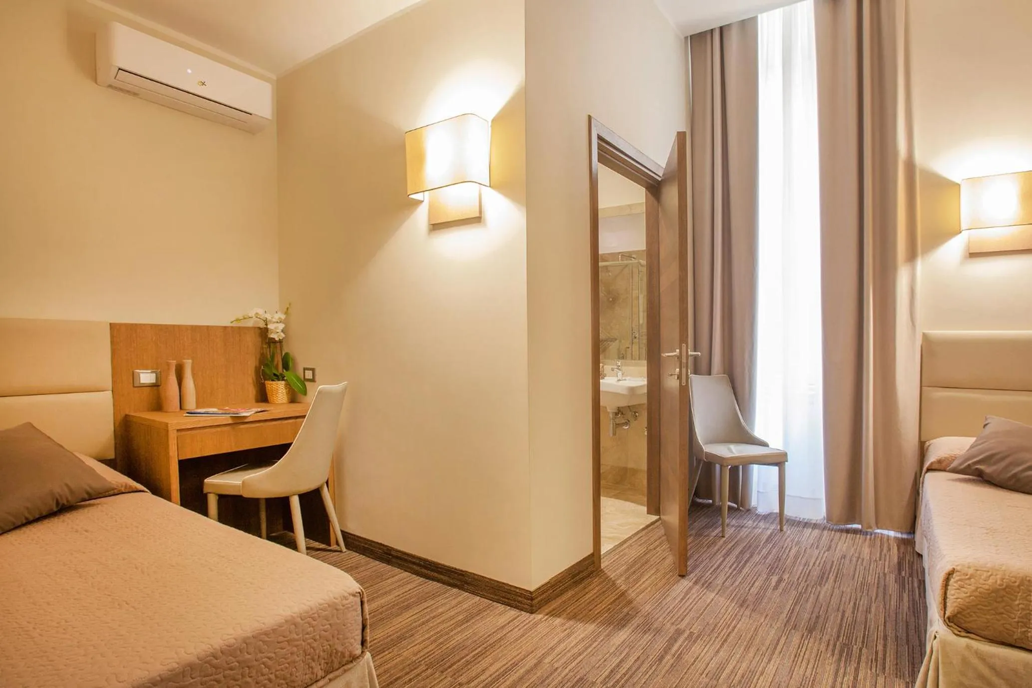 Photo of the whole room, Bed in B&B Dimora San Felice