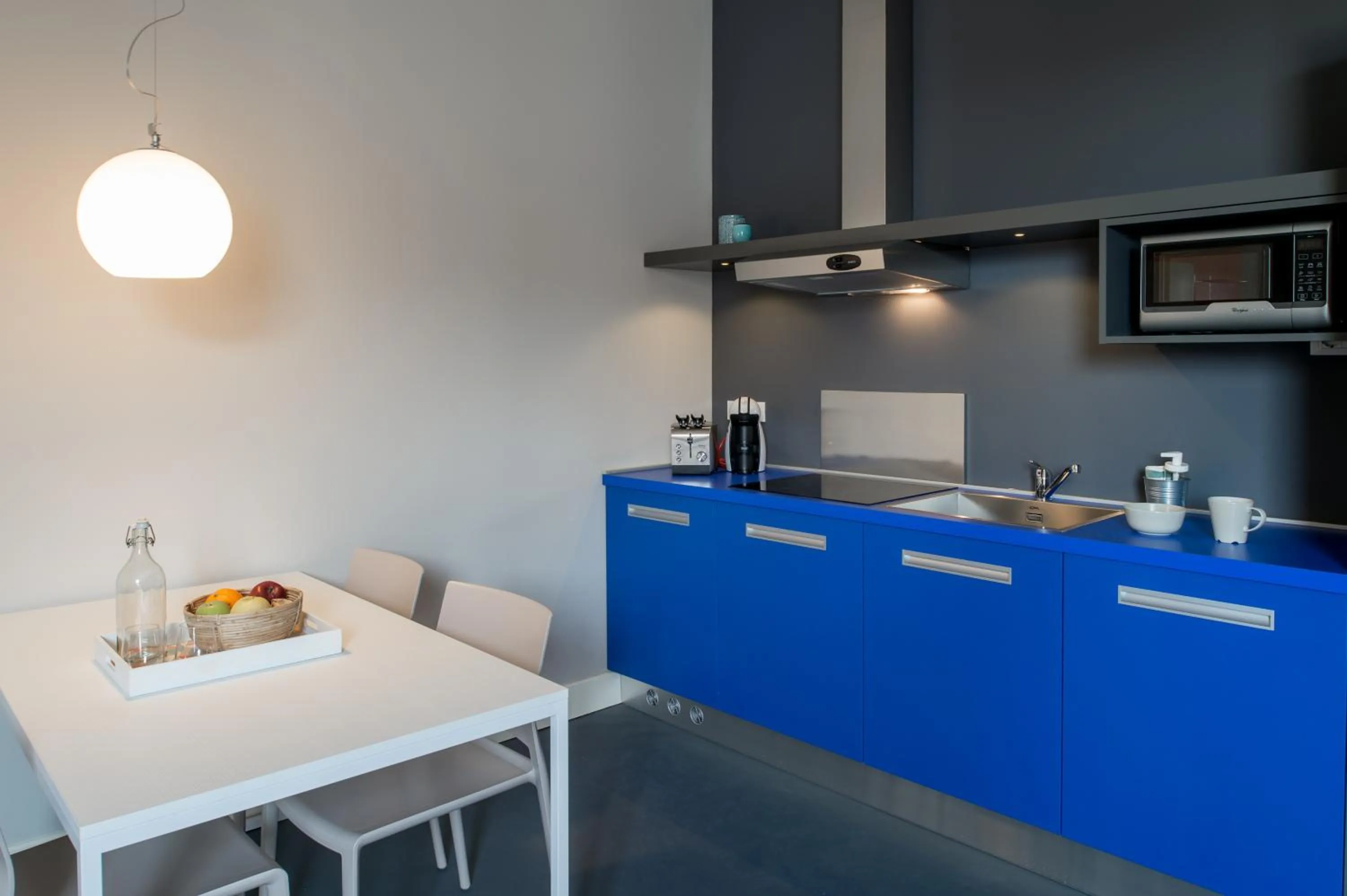 Kitchen or kitchenette in Almarossa