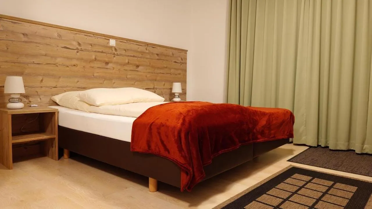 Photo of the whole room, Bed in Schlabecks # Fränkischer Hof # Pegnitz