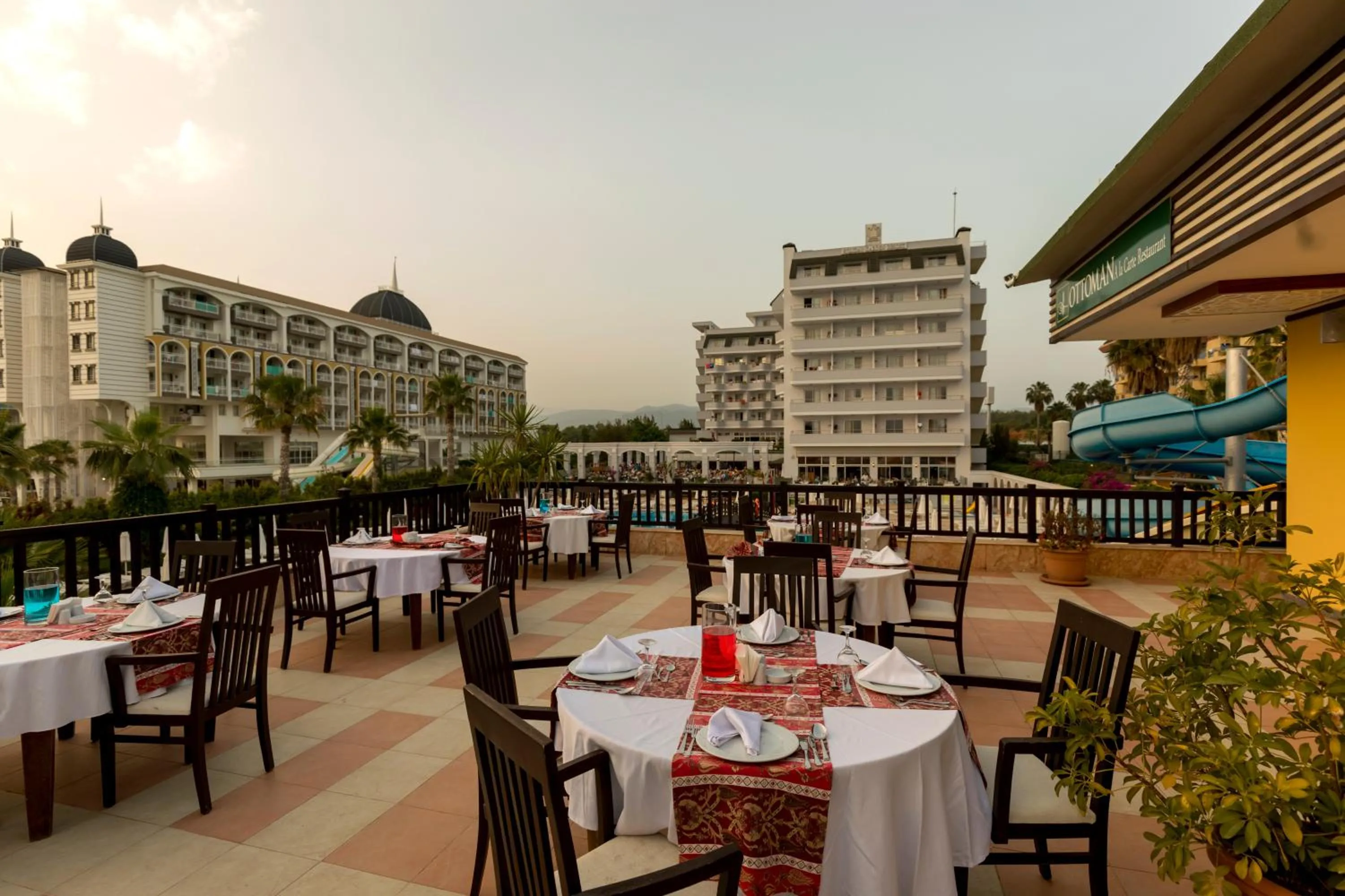 Restaurant/places to eat in Holiday Garden Resort- Ultra All İnclusive