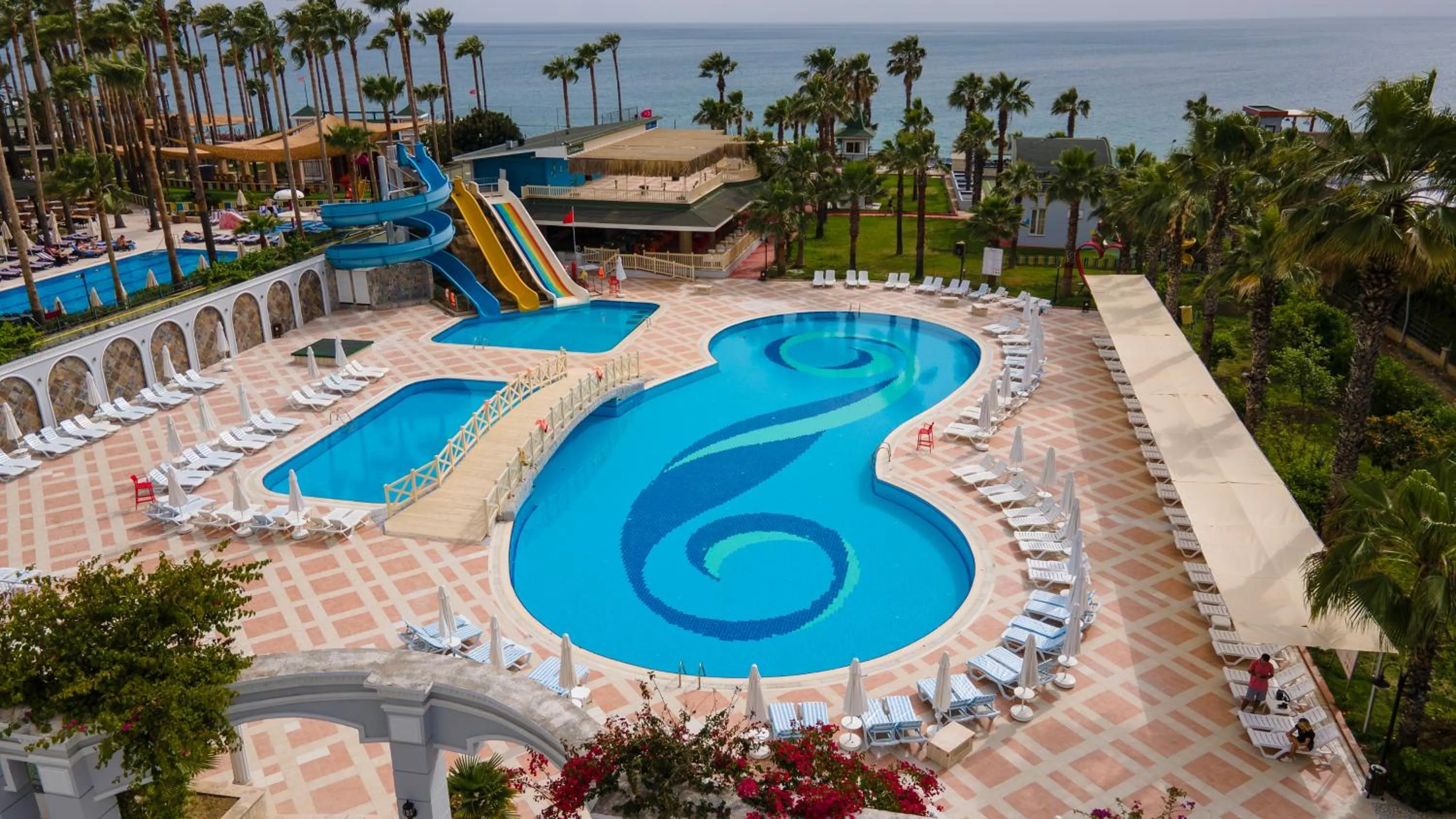 Pool view in Holiday Garden Resort- Ultra All İnclusive