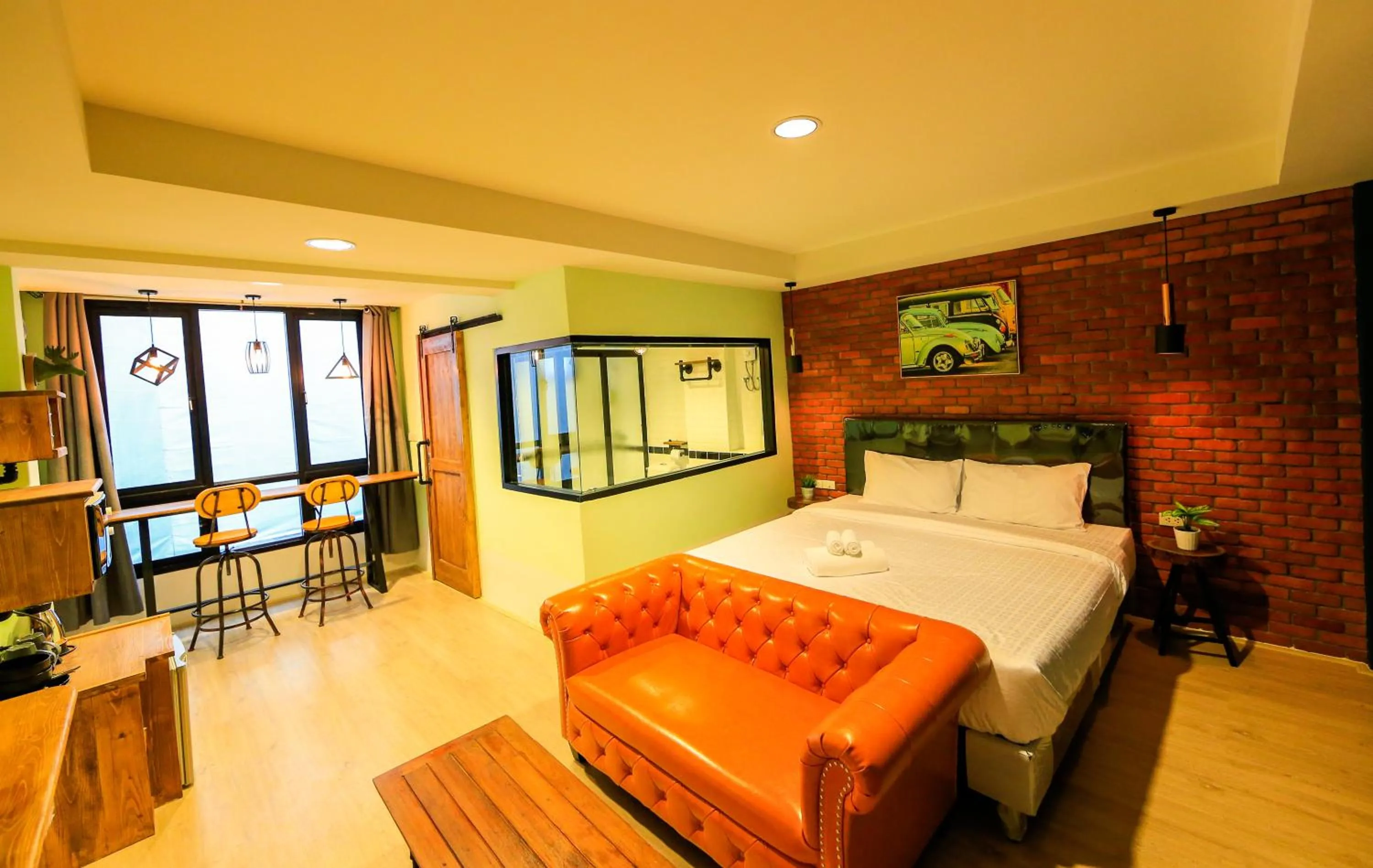 Photo of the whole room, Bed in Adagio Bangkok