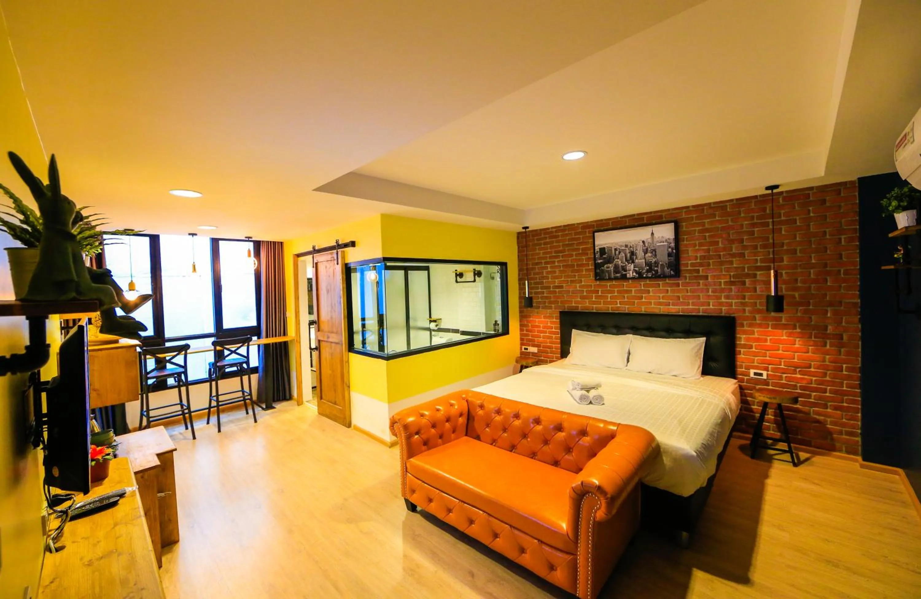 Photo of the whole room, Bed in Adagio Bangkok