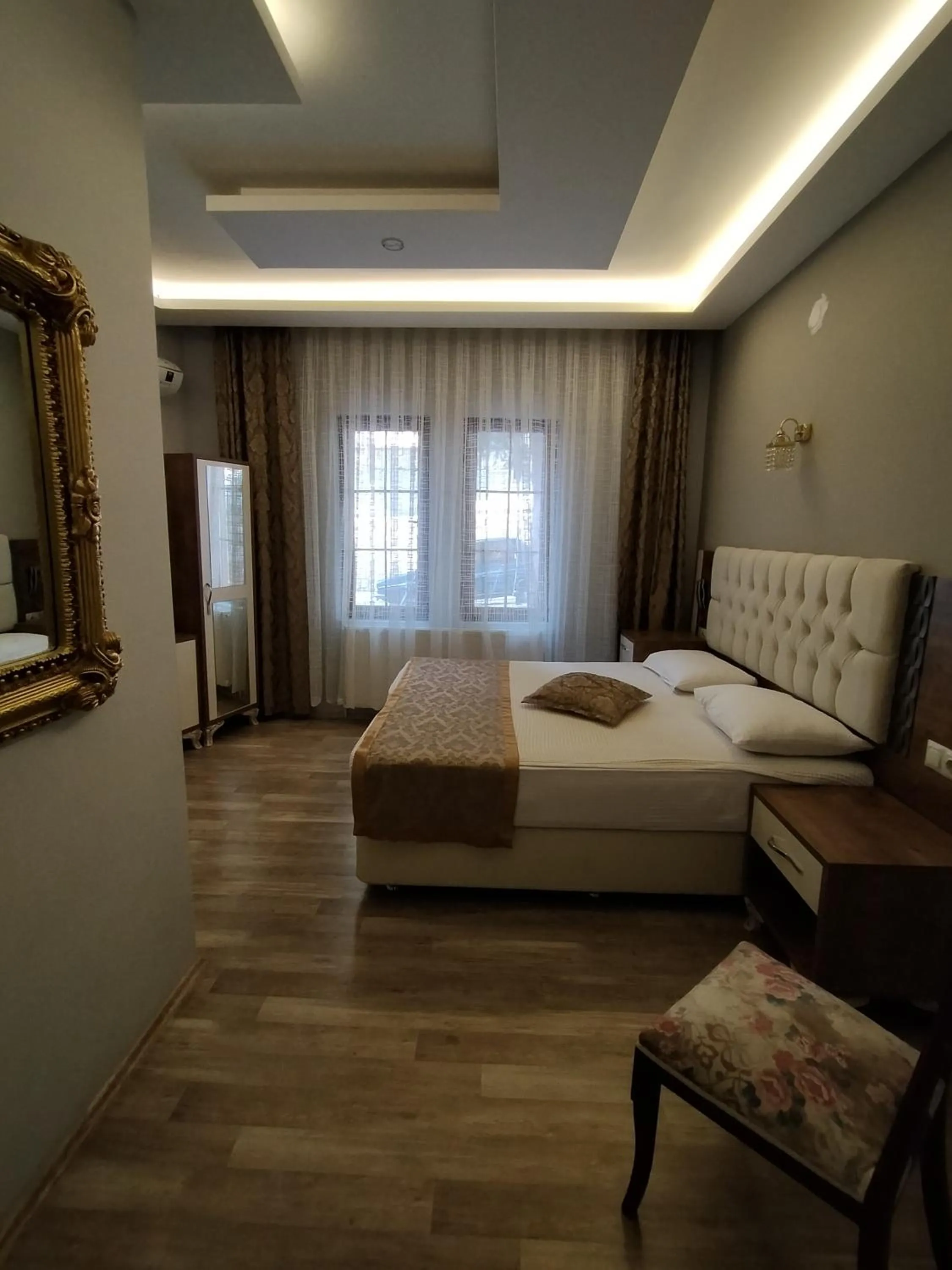 Photo of the whole room in Sehri̇-zade Yalisi