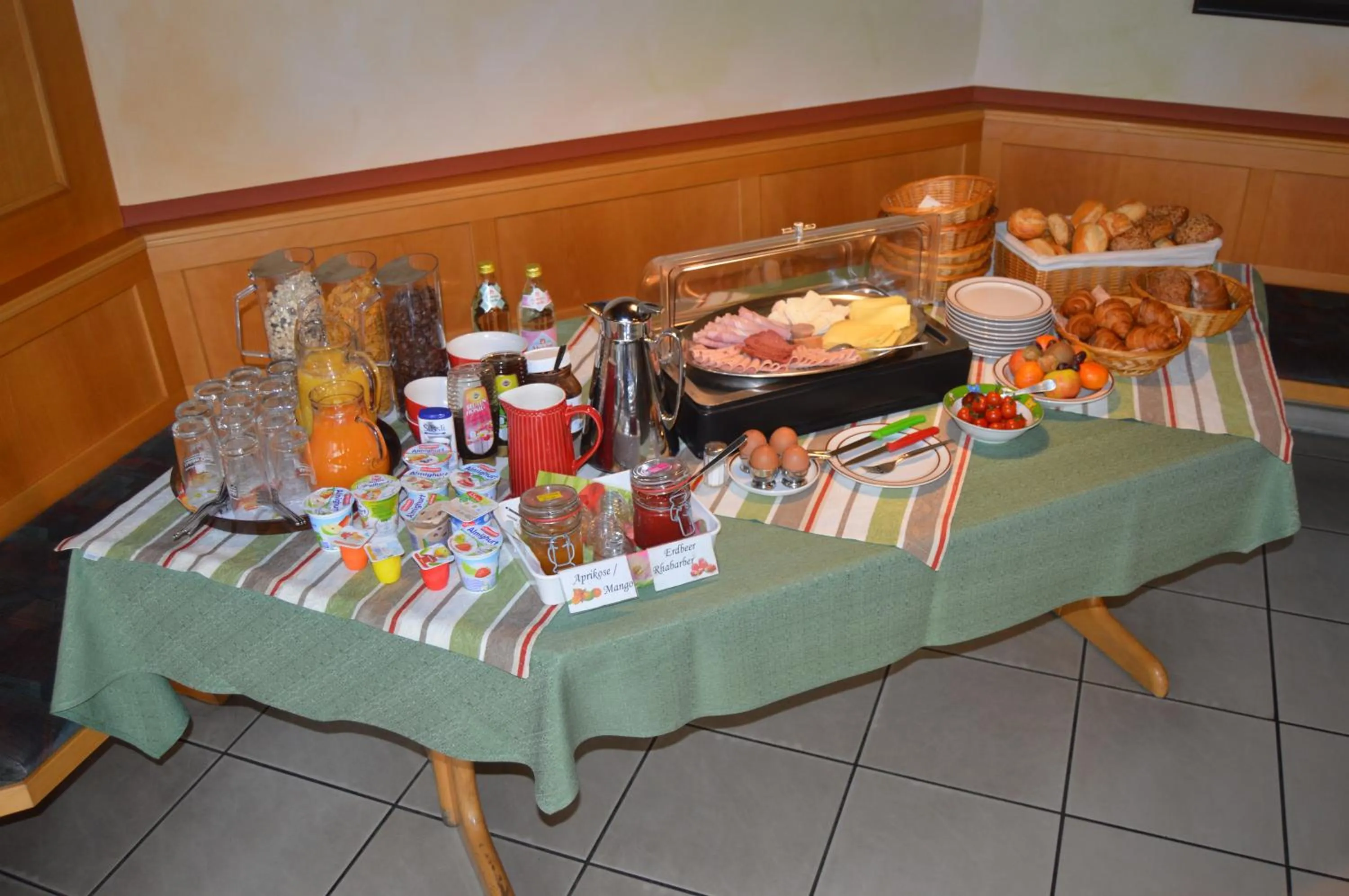 Breakfast in Gasthof Zahler