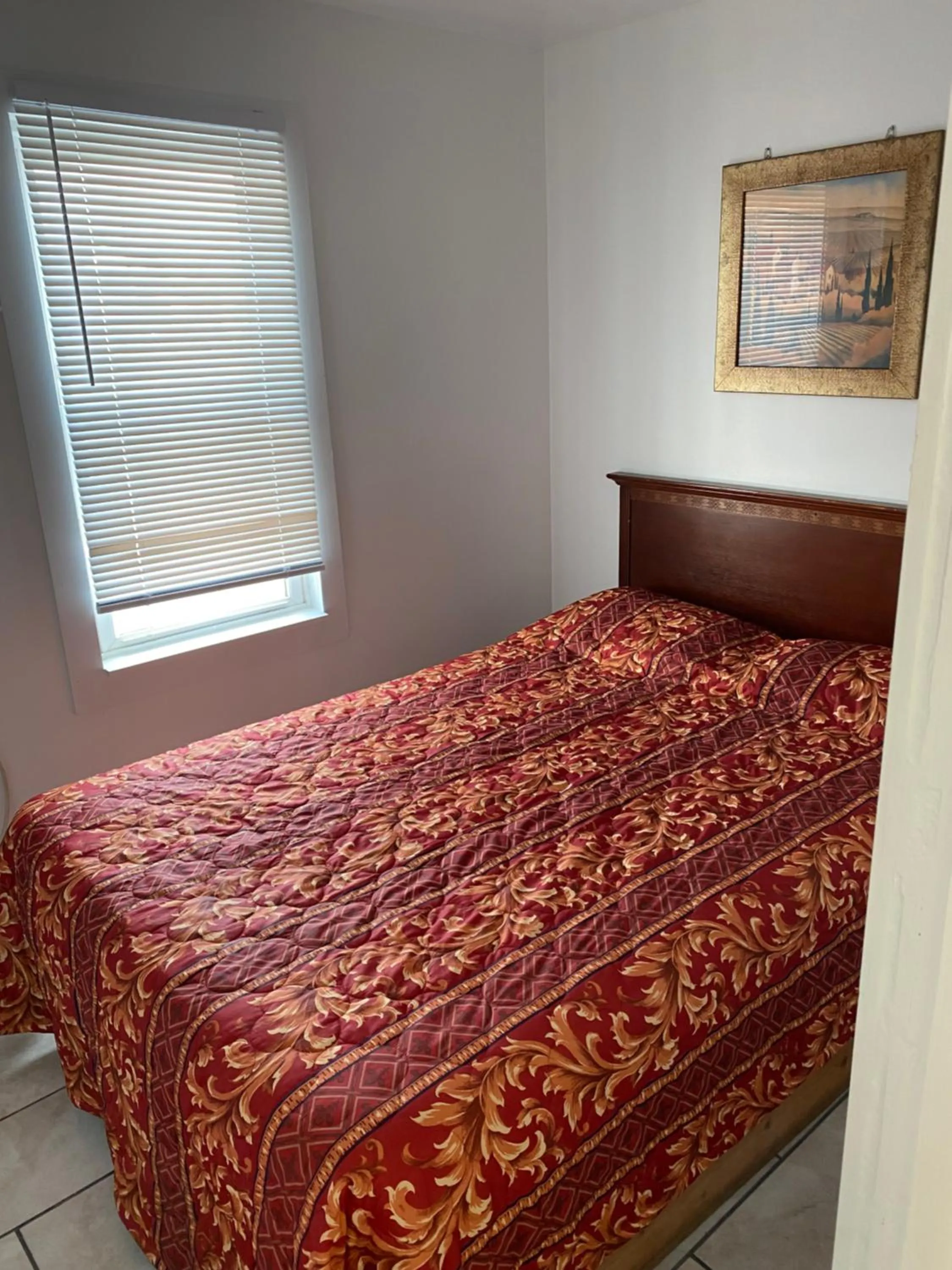 Shore Beach Houses - 38 C Lincoln Avenue