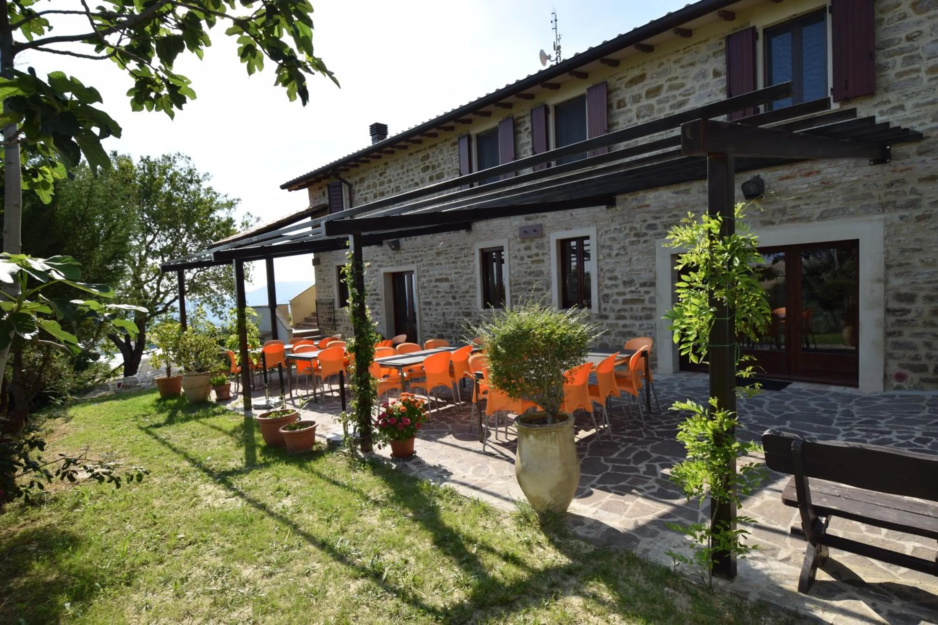 Facade/entrance in Agriturismo Terra Selvatica