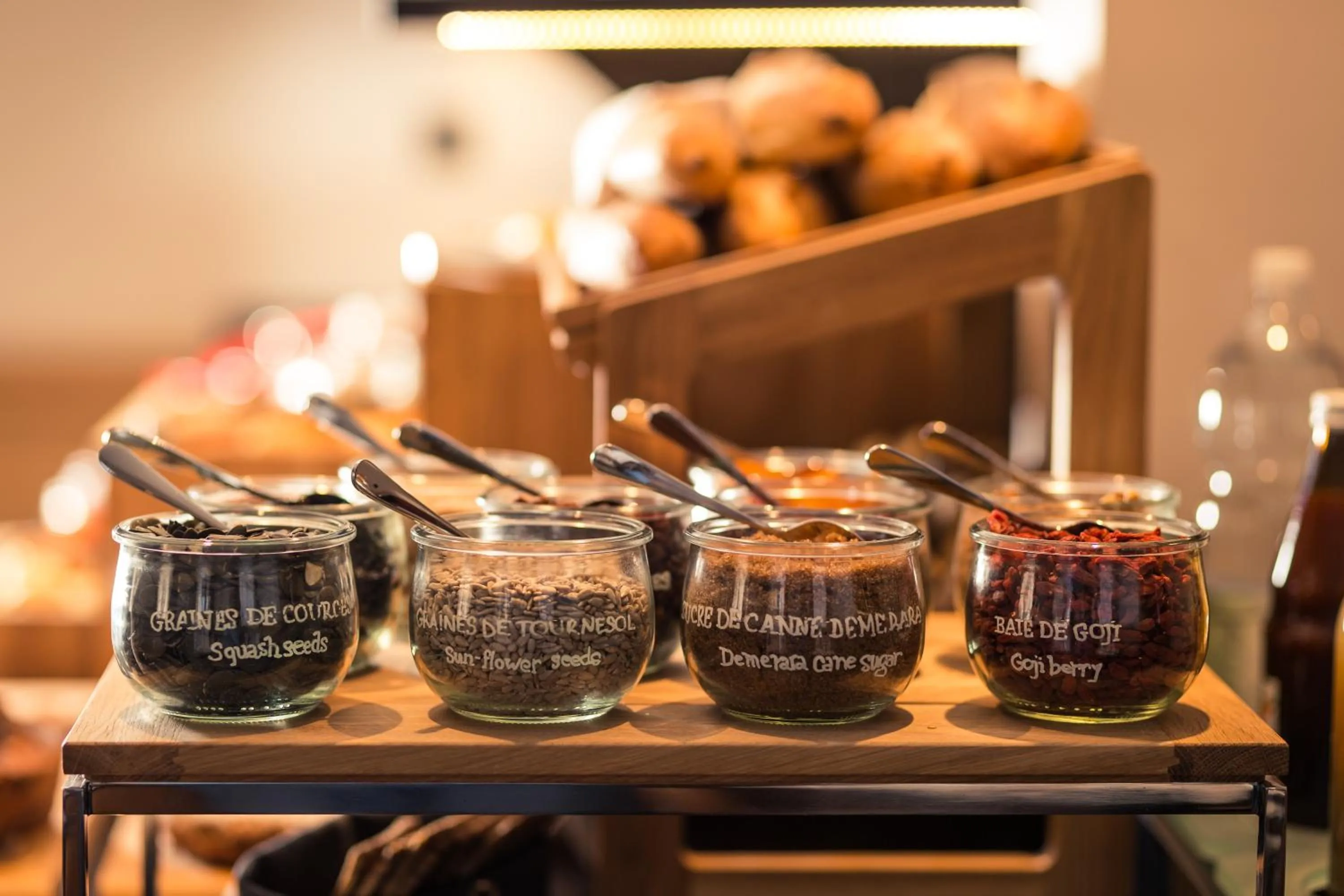 Food and drinks in Hôtel Du Dragon