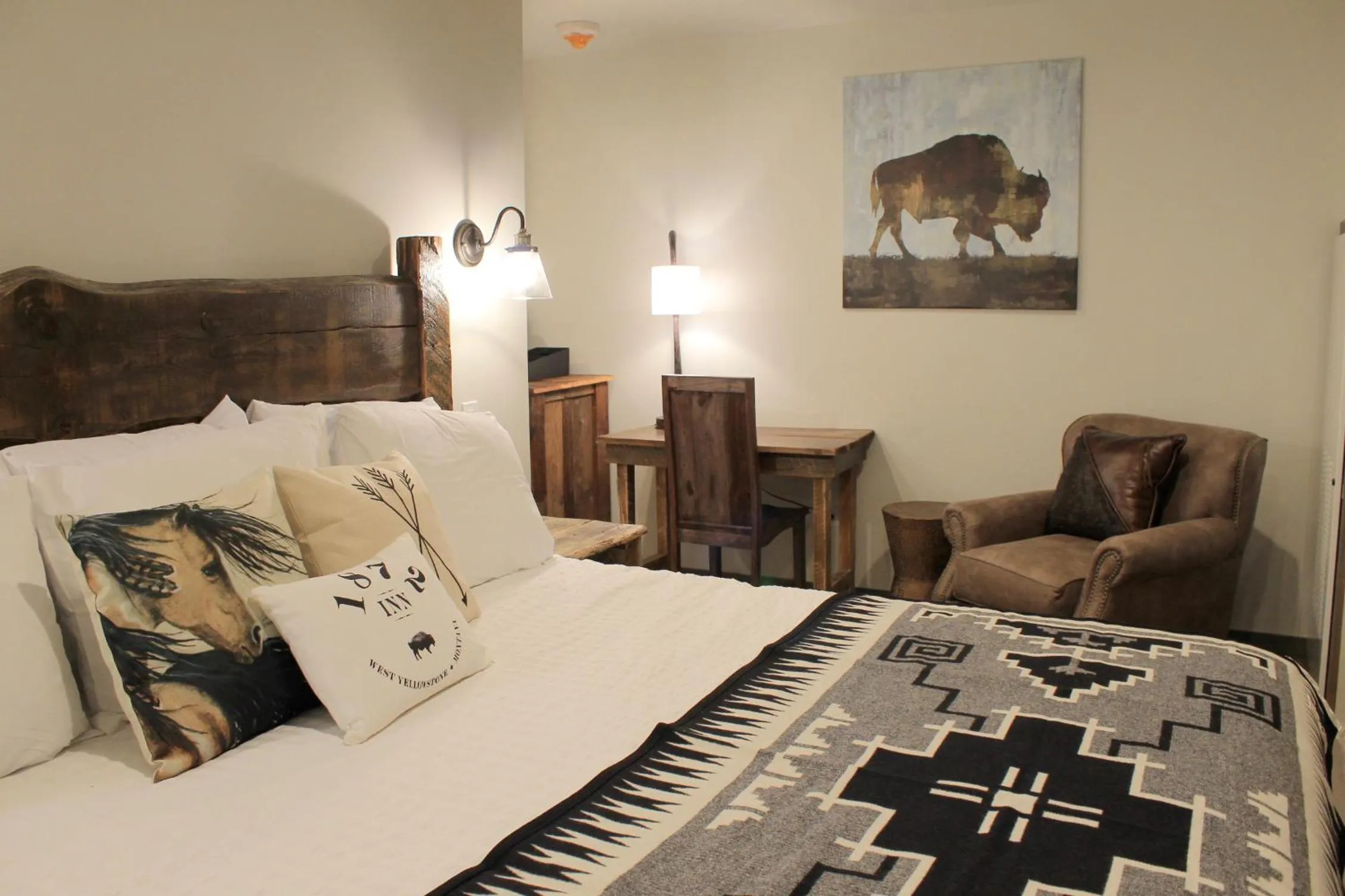 1872 Inn - Adults Exclusive