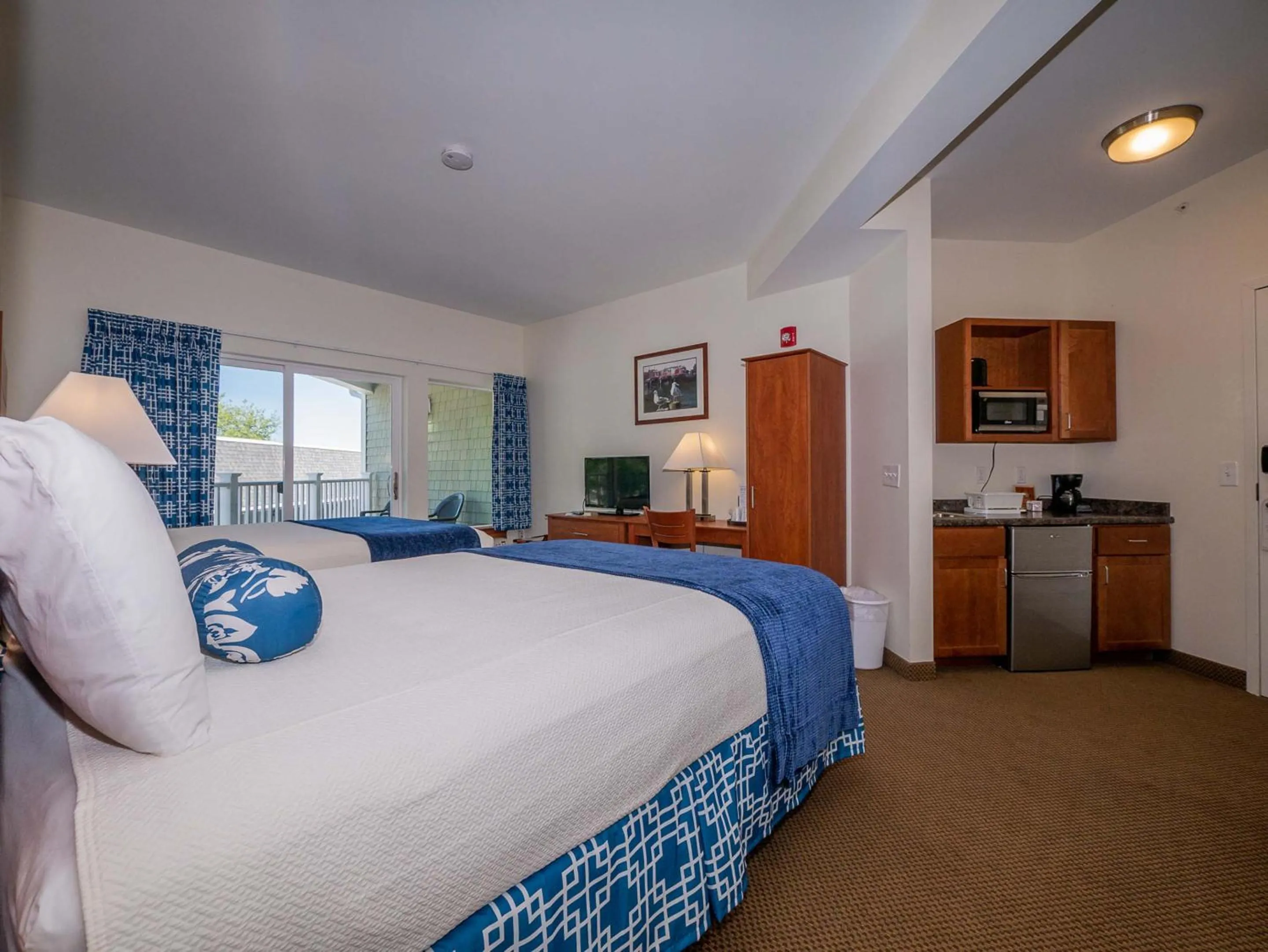 Bed in Sea Latch Inn