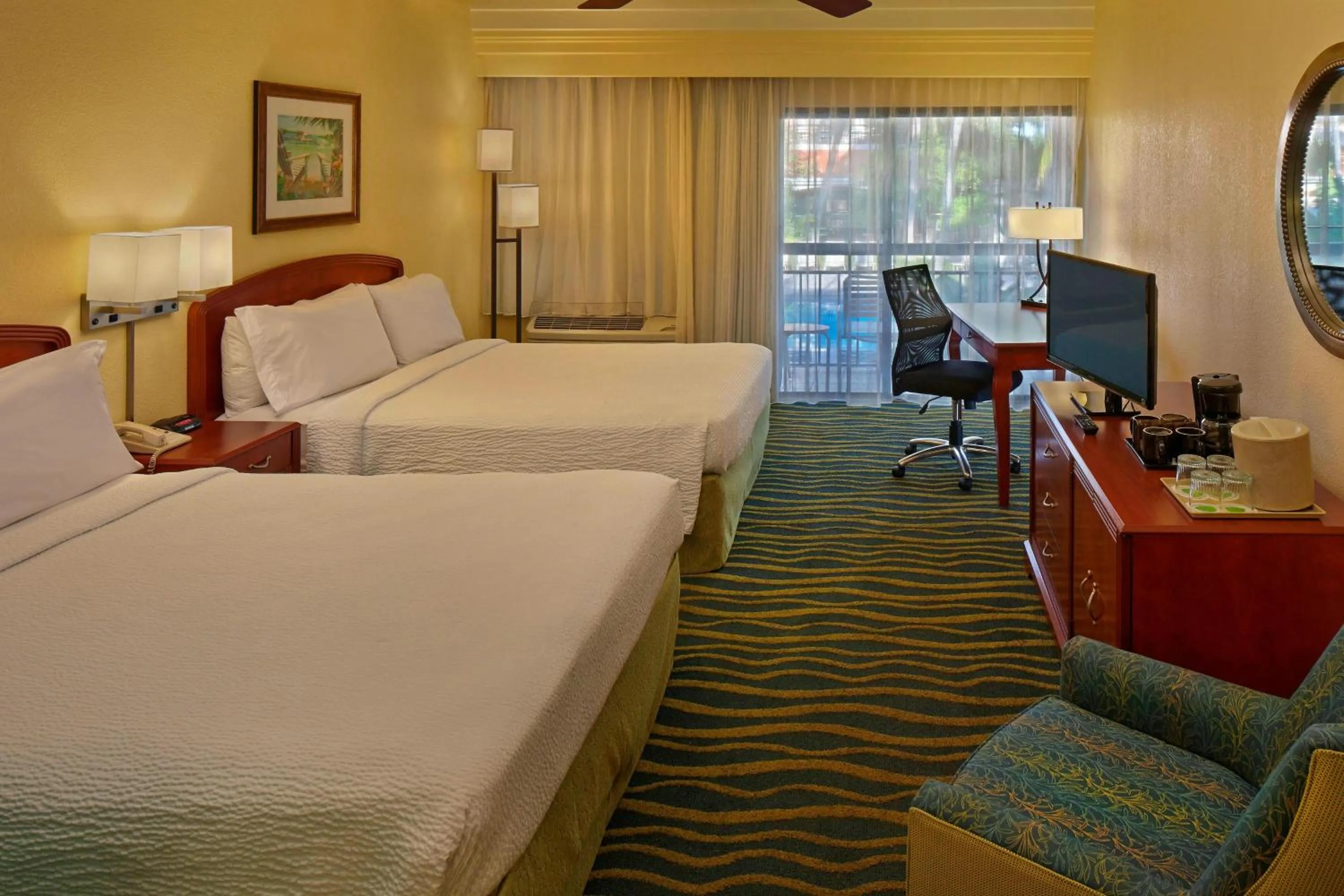 Photo of the whole room, Bed in Courtyard by Marriott Key West Waterfront