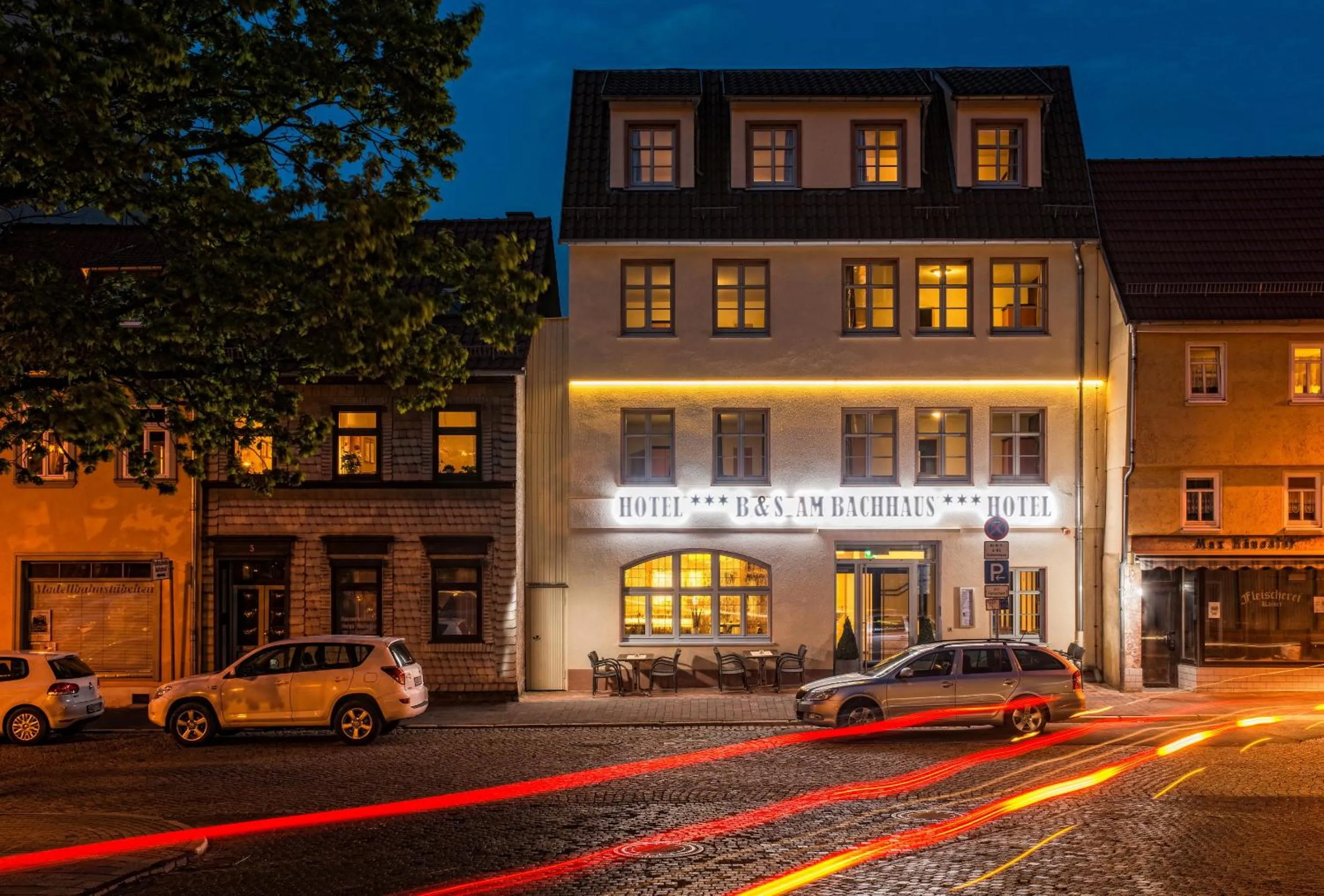 Property building in B&S Hotel Am Bachhaus